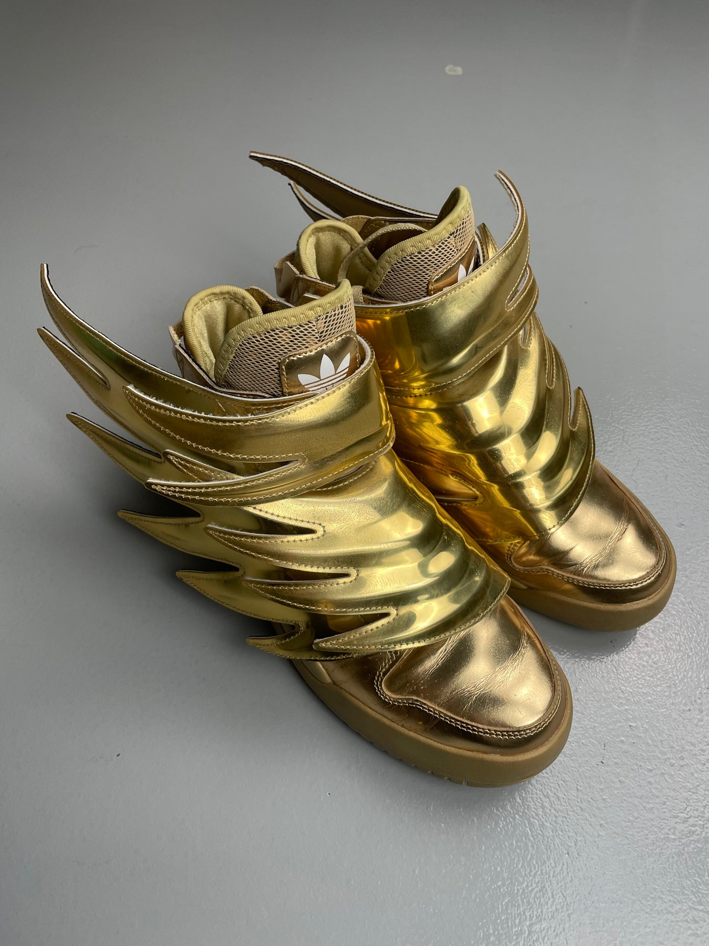 adidas Originals by Jeremy Scott S/S 2015 JS Wings 3.0 (Gold) - size 40