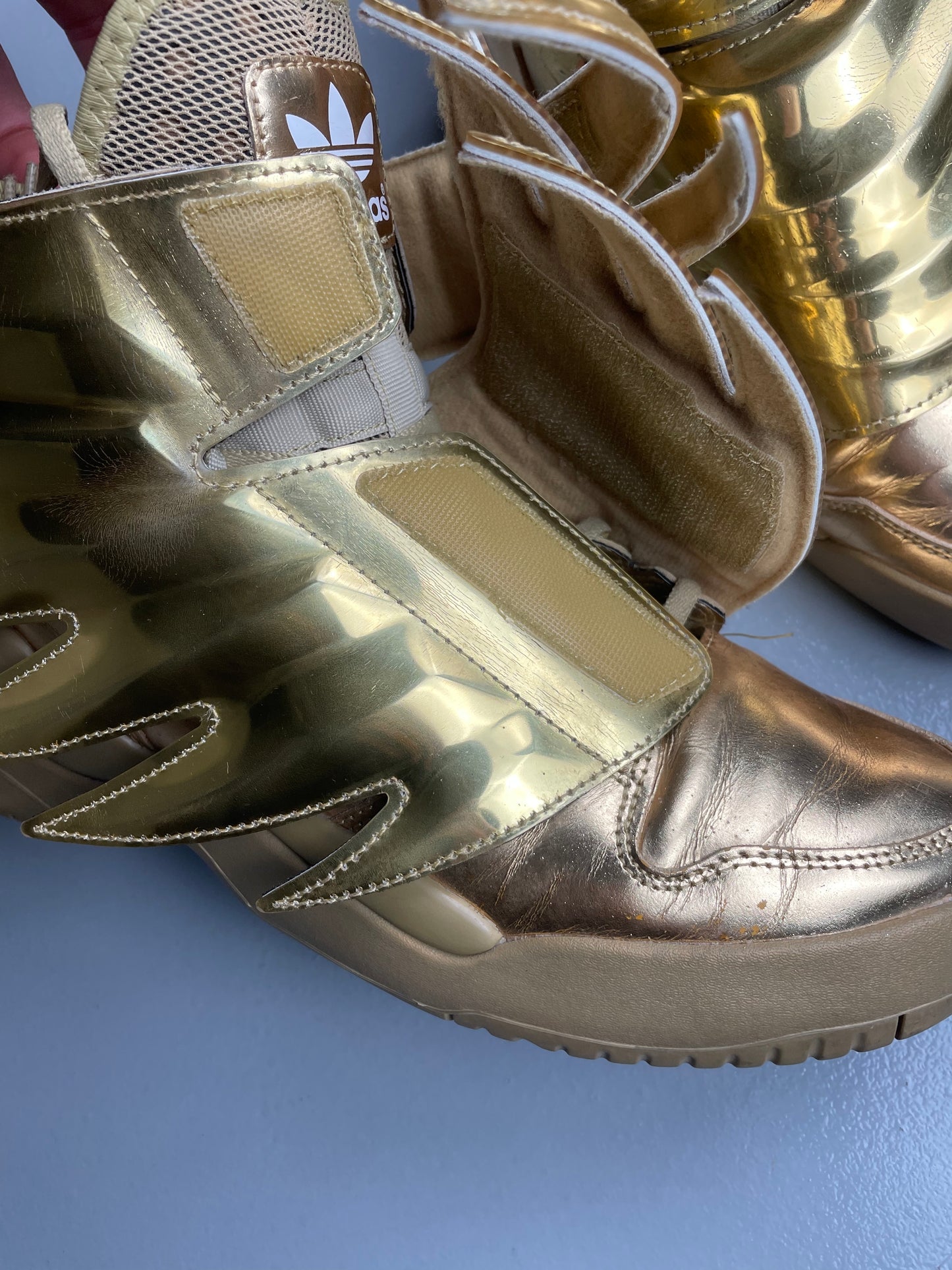 adidas Originals by Jeremy Scott S/S 2015 JS Wings 3.0 (Gold) - size 40