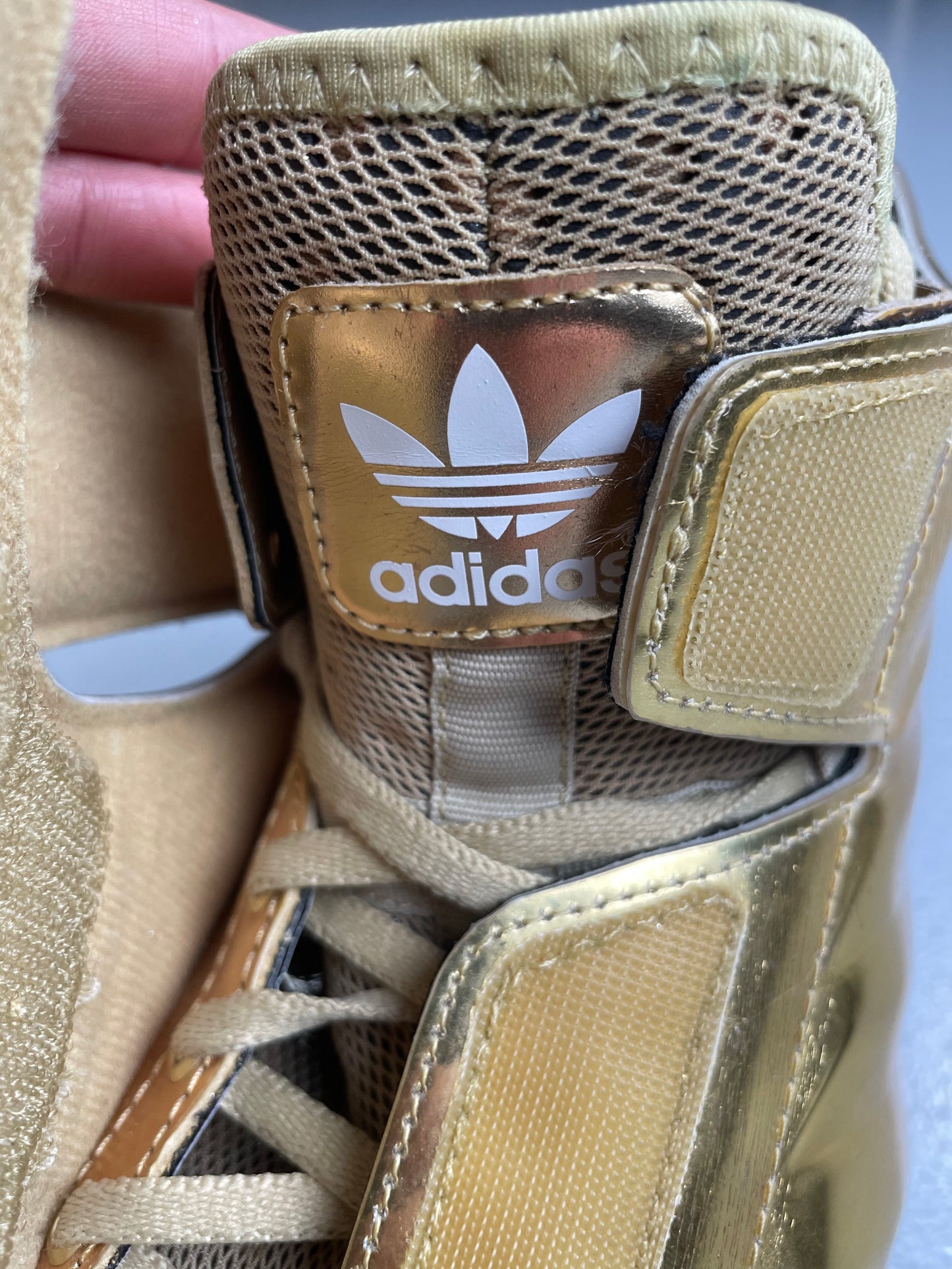 adidas Originals by Jeremy Scott S/S 2015 JS Wings 3.0 (Gold) - size 40