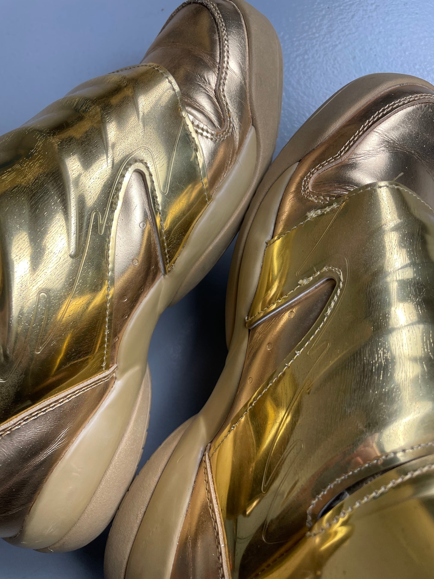 adidas Originals by Jeremy Scott S/S 2015 JS Wings 3.0 (Gold) - size 40