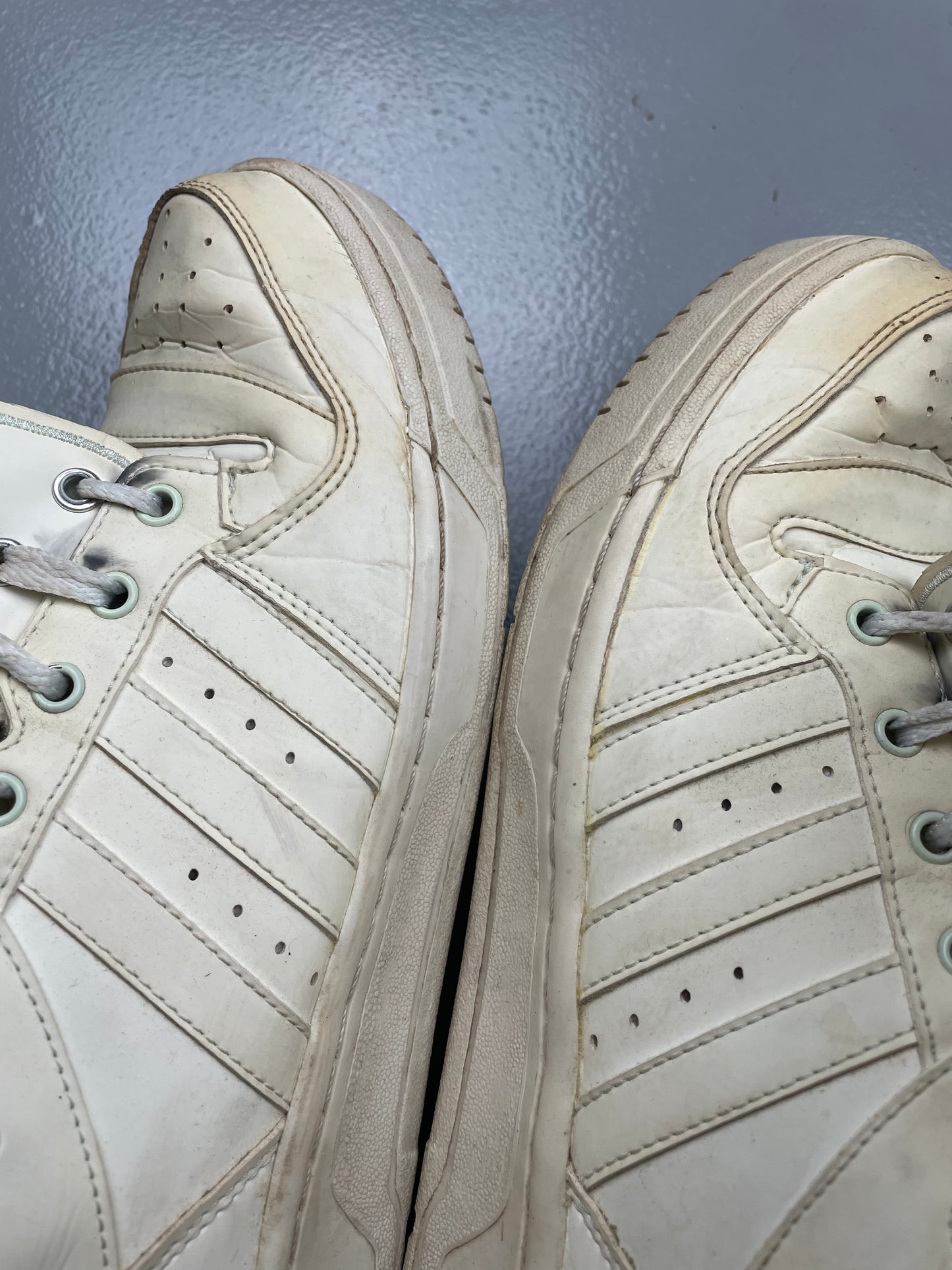 adidas Originals by Jeremy Scott S/S 2011 JS Wings Glow In The Dark - size 44