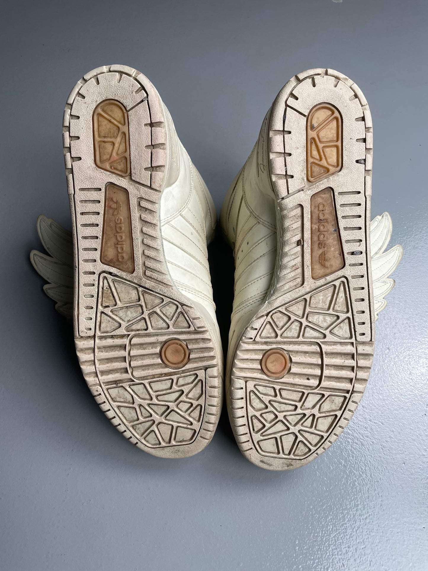 adidas Originals by Jeremy Scott S/S 2011 JS Wings Glow In The Dark - size 44