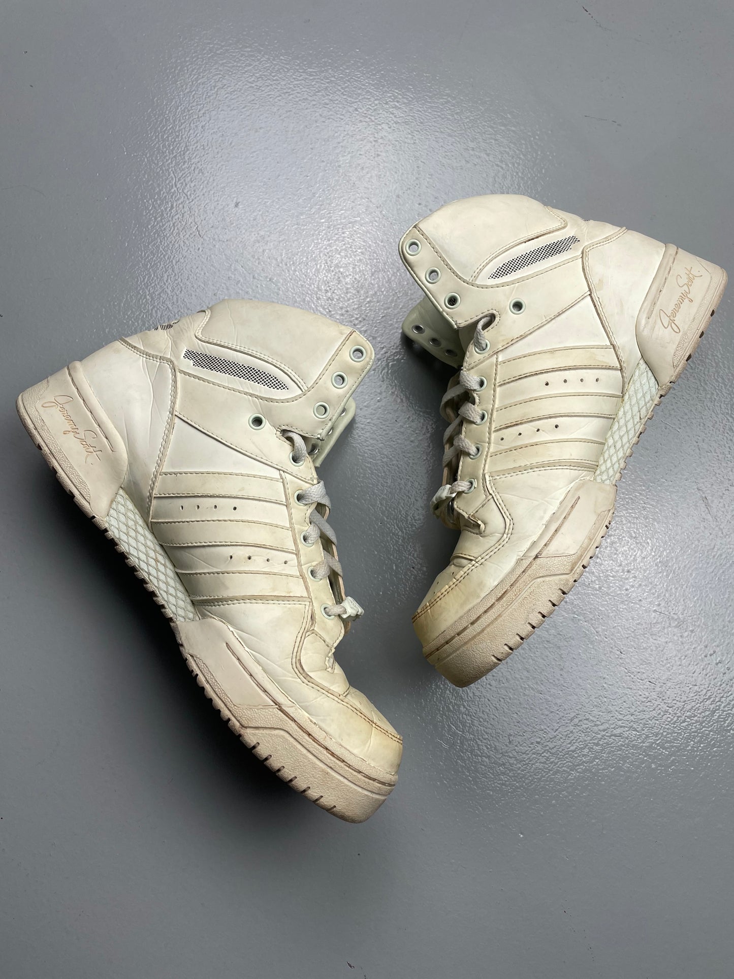 adidas Originals by Jeremy Scott S/S 2011 JS Wings Glow In The Dark - size 44