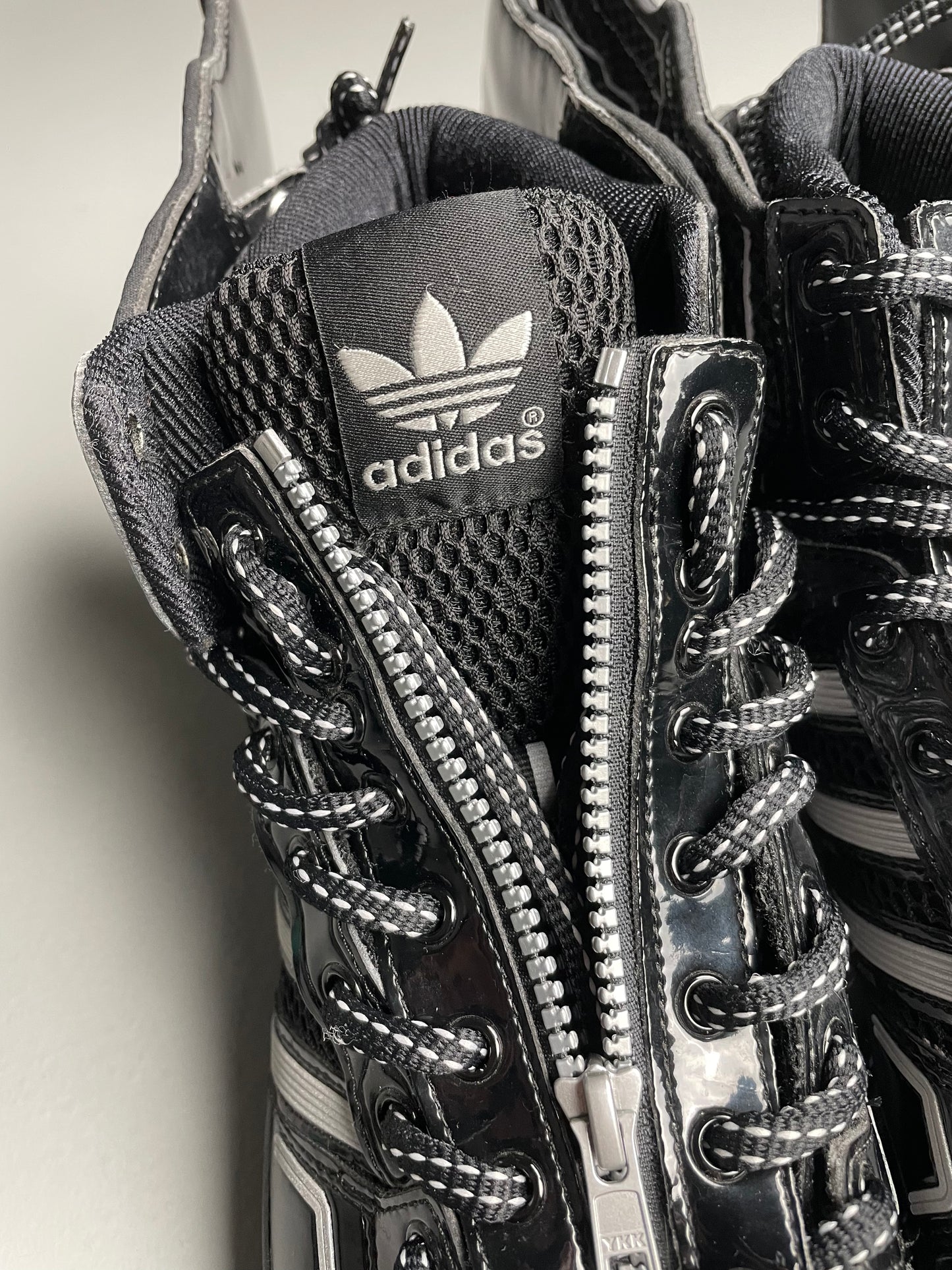 adidas Originals by Jeremy Scott A/W 2015 JS Wings 2.0 Mesh (black) - size 44