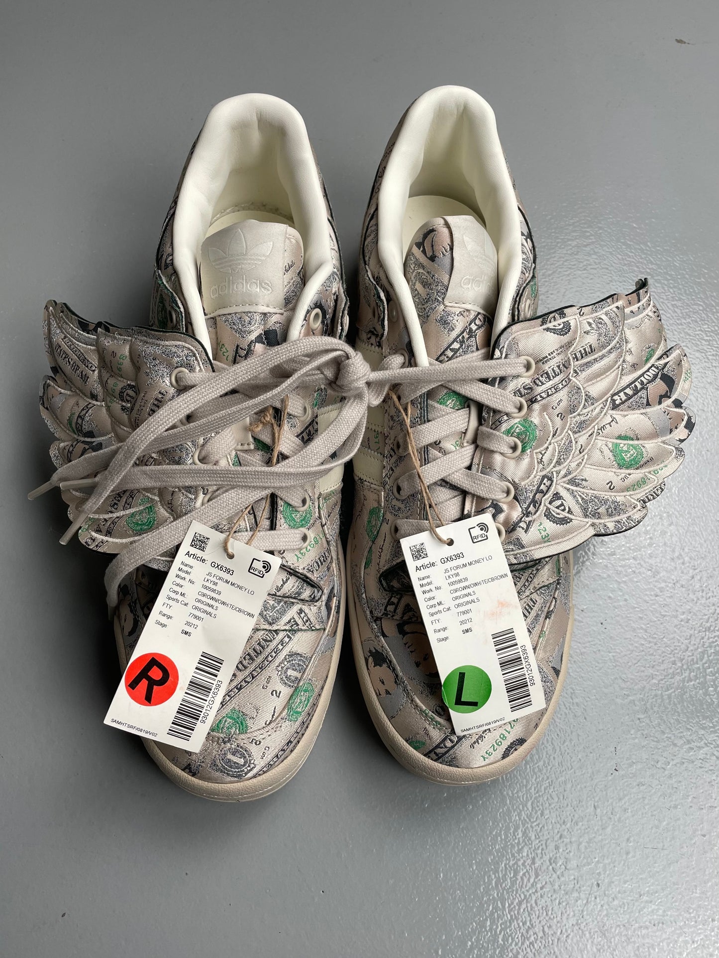 2021 sample adidas Originals by Jeremy Scott JS Forum Money Lo - size 45 1/3