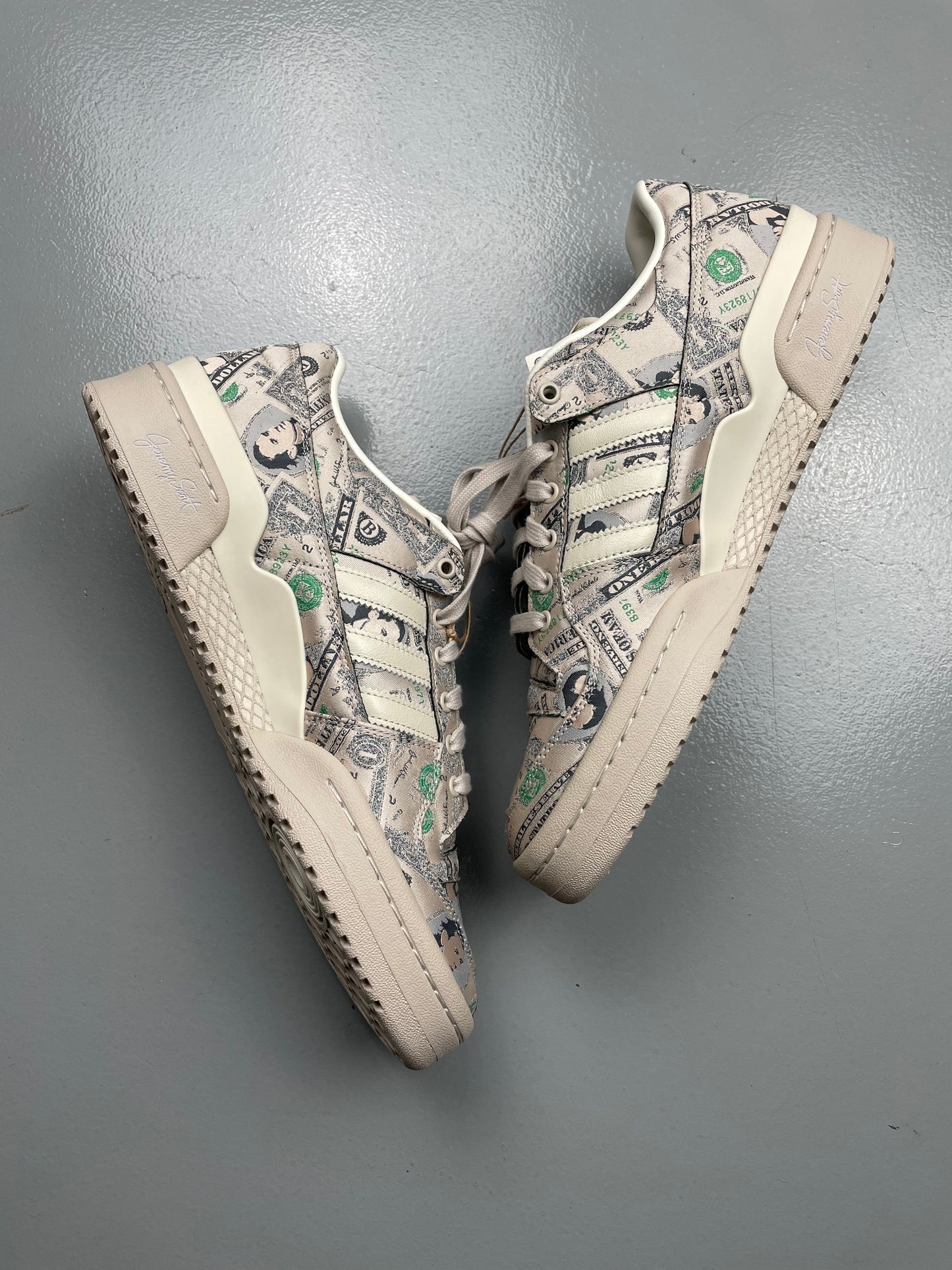 2021 sample adidas Originals by Jeremy Scott JS Forum Money Lo - size 45 1/3