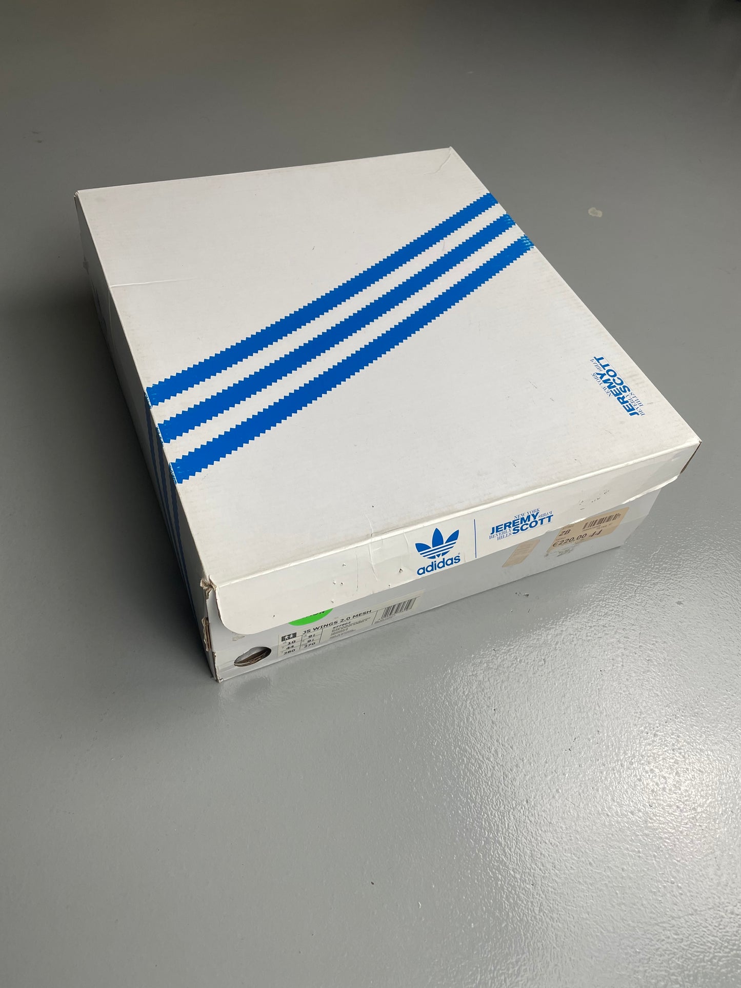 adidas Originals by Jeremy Scott A/W 2015 JS Wings 2.0 Mesh (black) - size 44