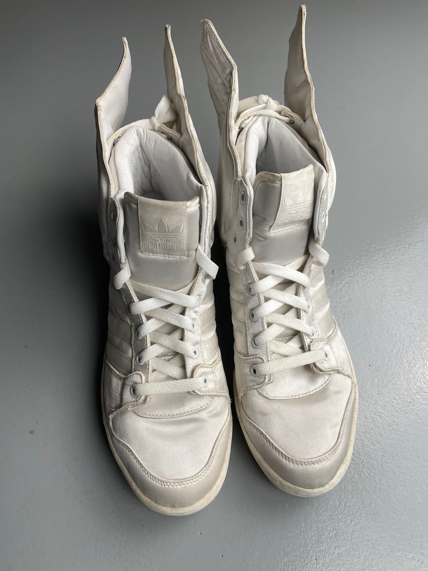 adidas Originals by Jeremy Scott X 2NE1 - A/W 2011 - JS Wings 2.0 "Satin" - size 42