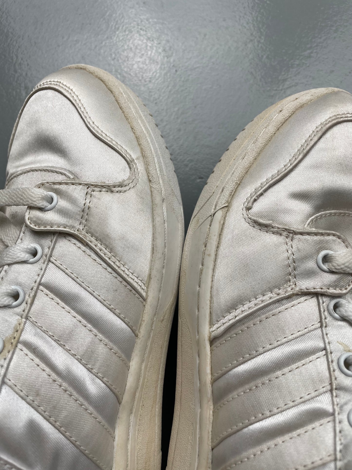 adidas Originals by Jeremy Scott X 2NE1 - A/W 2011 - JS Wings 2.0 "Satin" - size 42