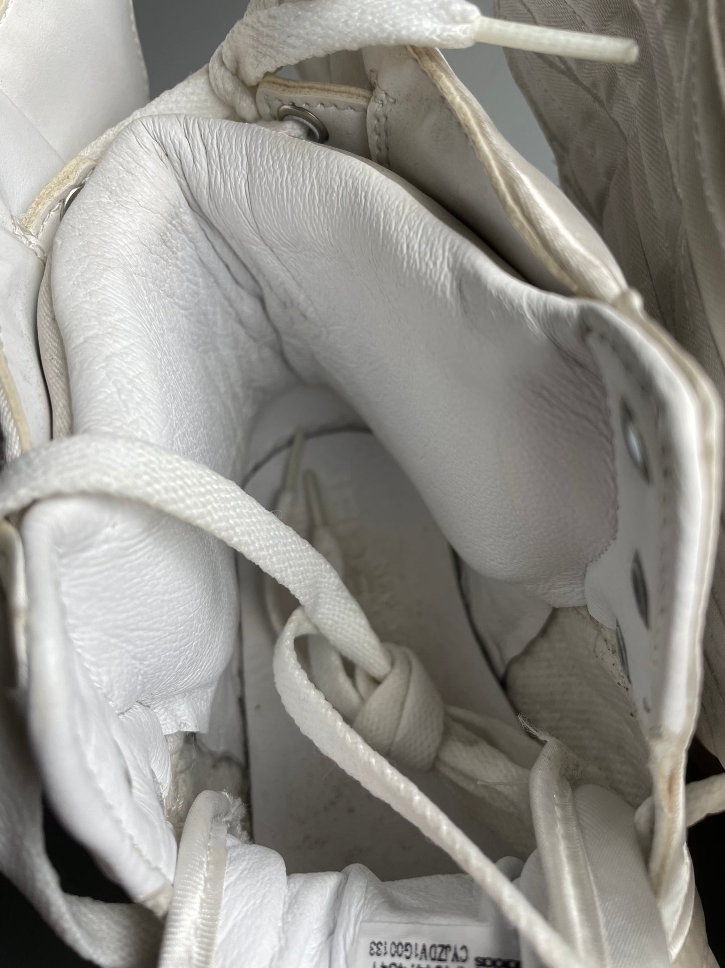 adidas Originals by Jeremy Scott X 2NE1 - A/W 2011 - JS Wings 2.0 "Satin" - size 42