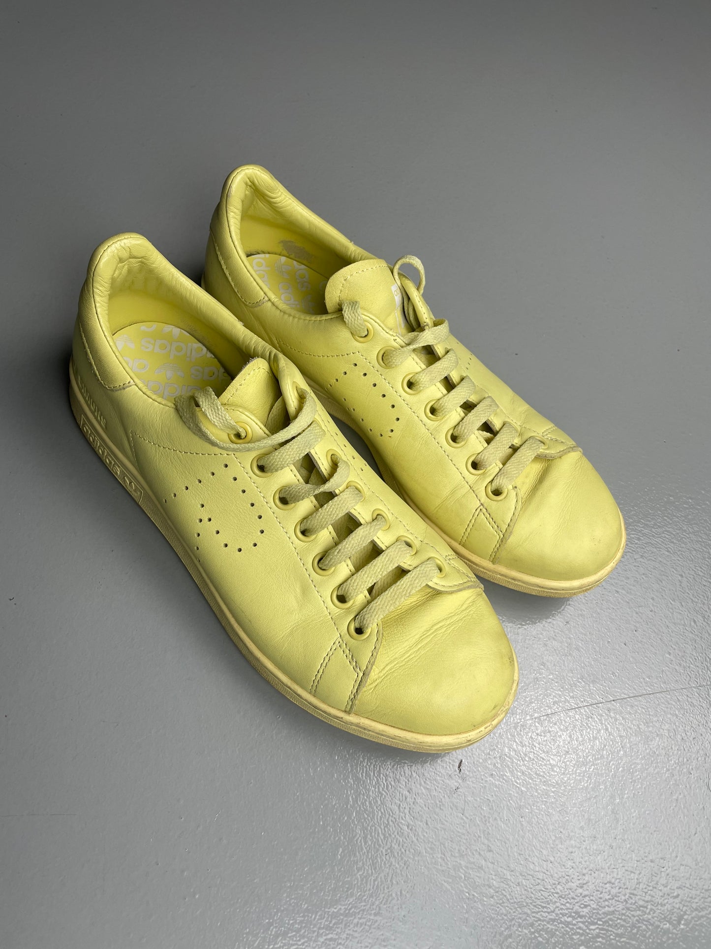 adidas X Raf Simons S/S 2016 Stan Smith (Blush Yellow) - size 41 1/3