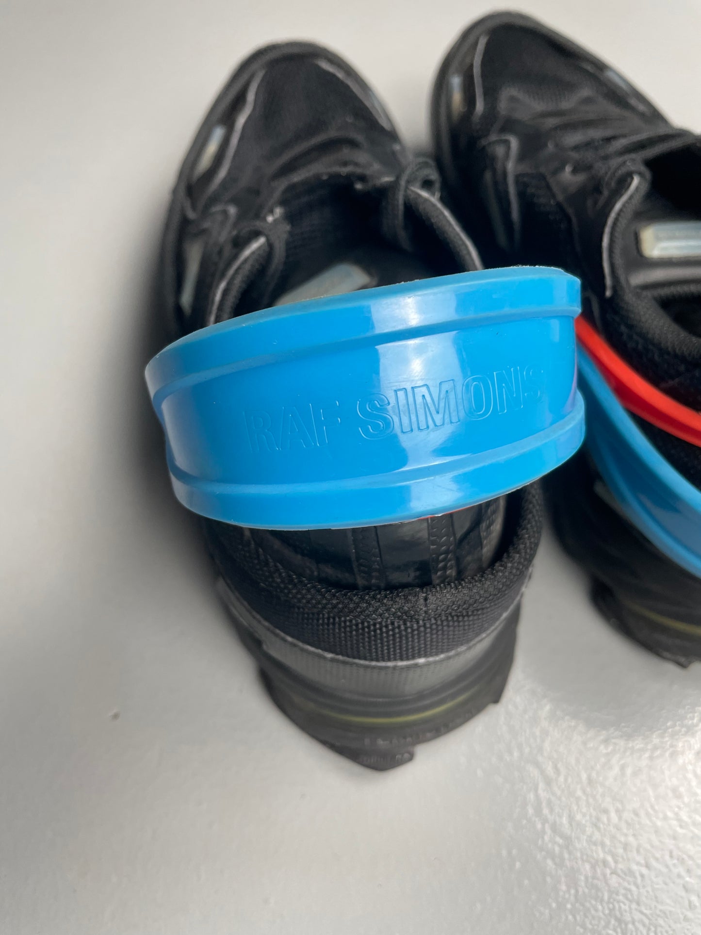 adidas X Raf Simons S/S 2015 Response Trail (black) - size 39 1/3