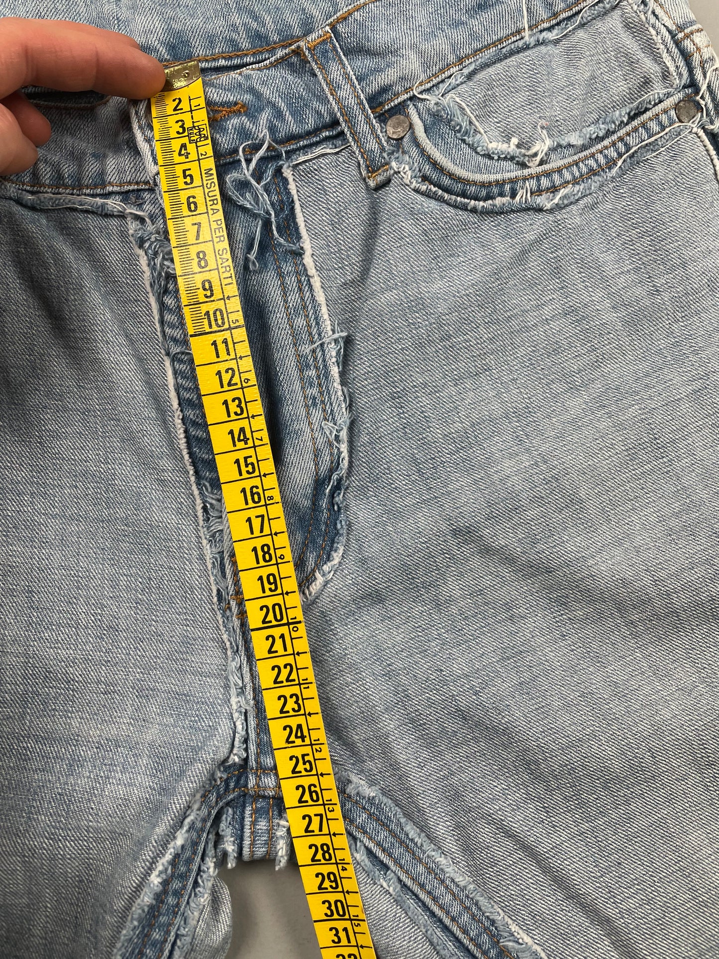 2012 H&M X Maison Martin Margiela SS05 reversed-denim jeans - size 32