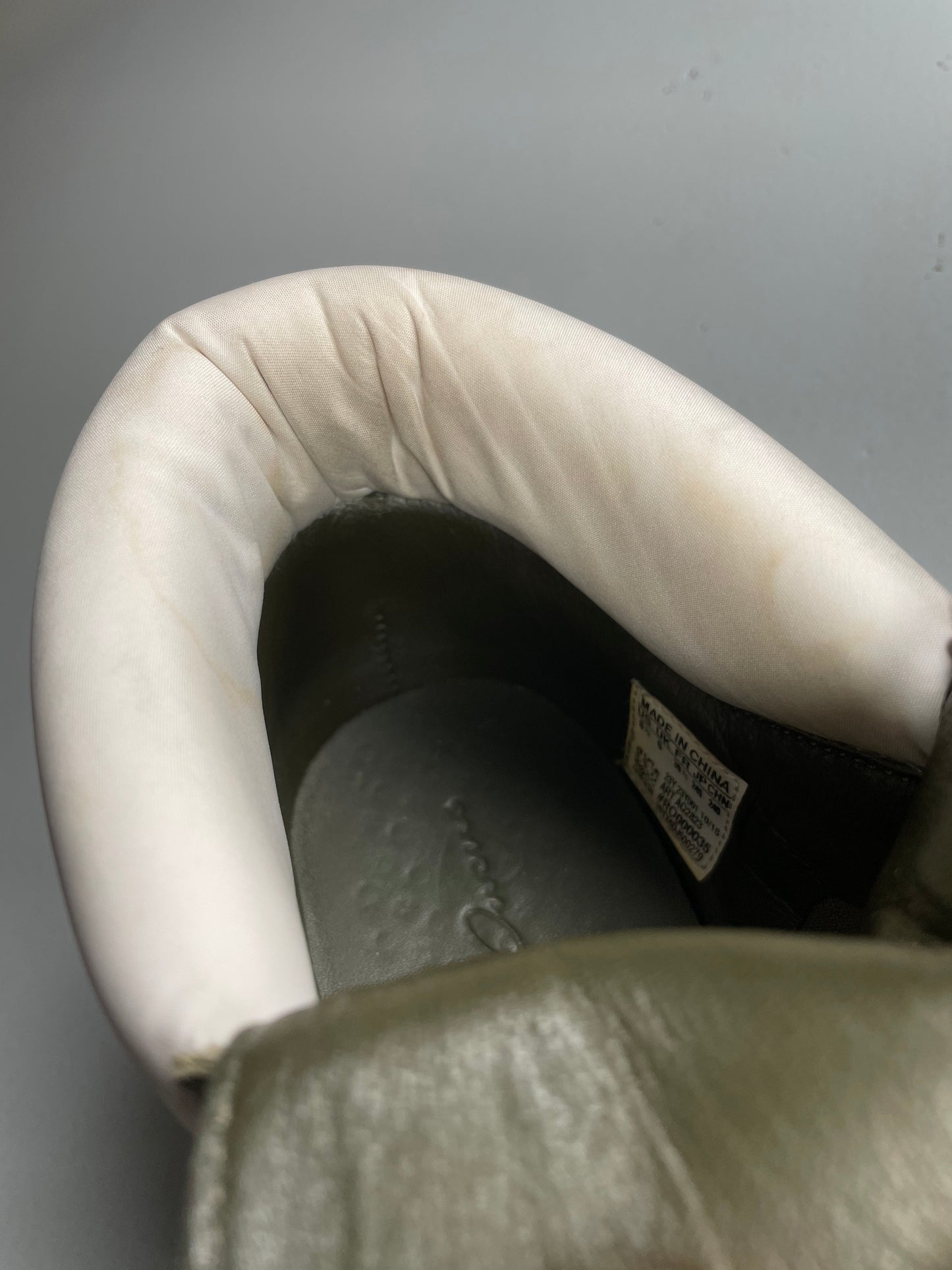 adidas x Rick Owens S/S 2016 Tech Runner (Earth Green) - size 39 1/3