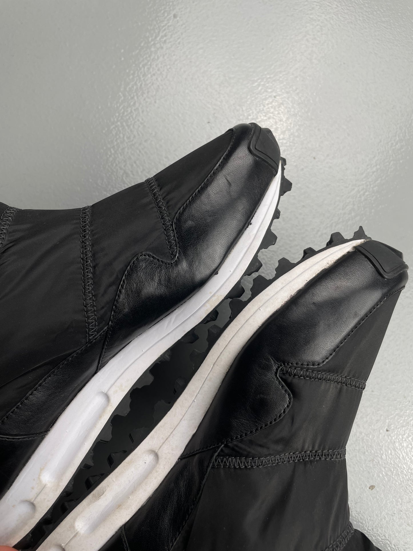 Y-3 Winter Trekker - size 41 1/3