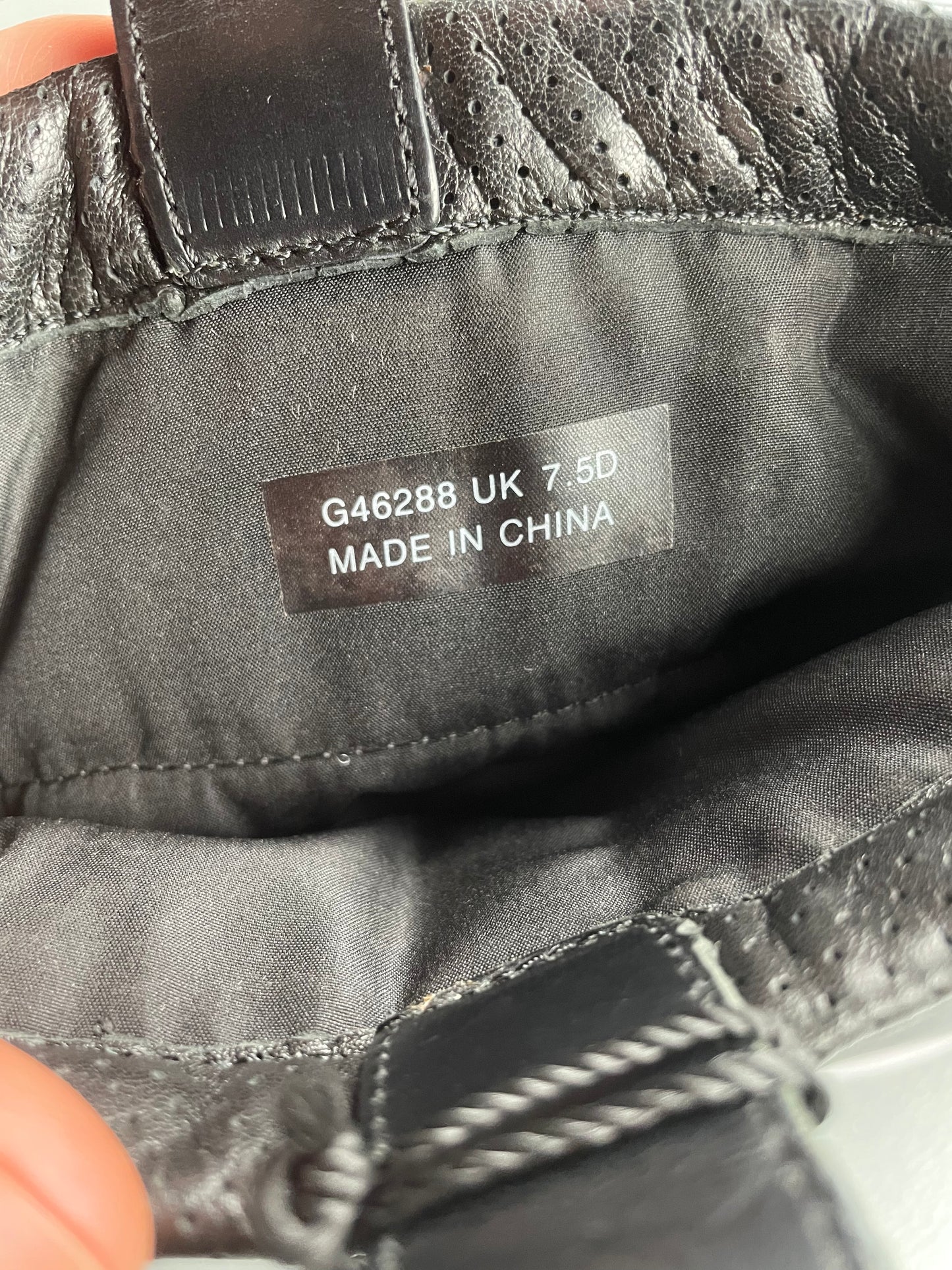 Y-3 Winter Trekker - size 41 1/3