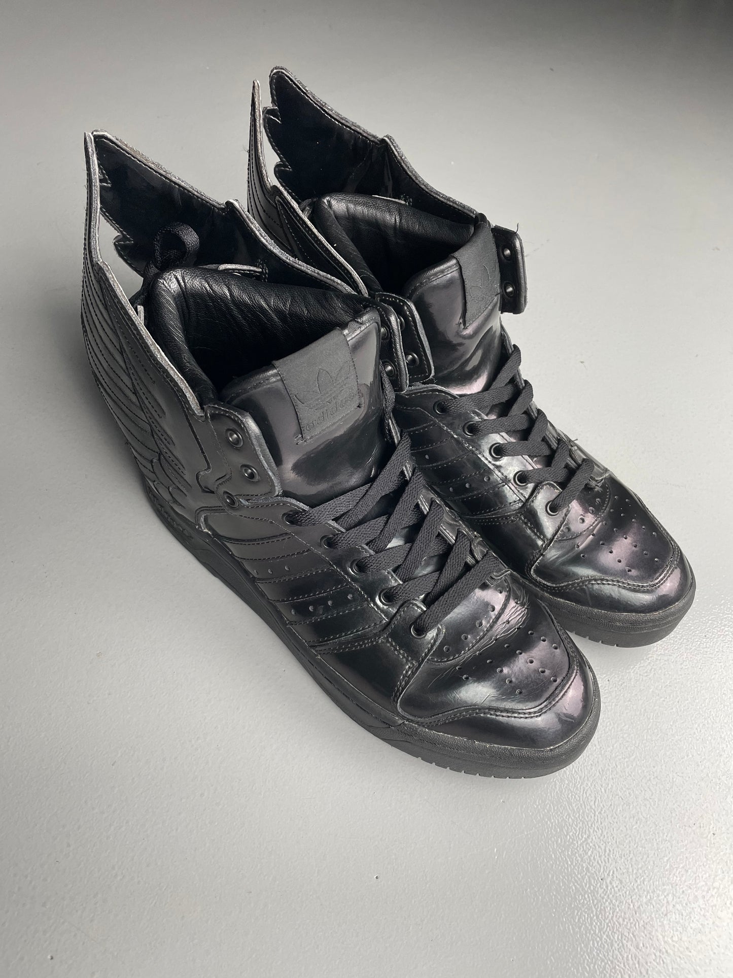 adidas Originals by Jeremy Scott S/S 2013 JS Wings 2.0 "Patent Black" - size 43 1/3