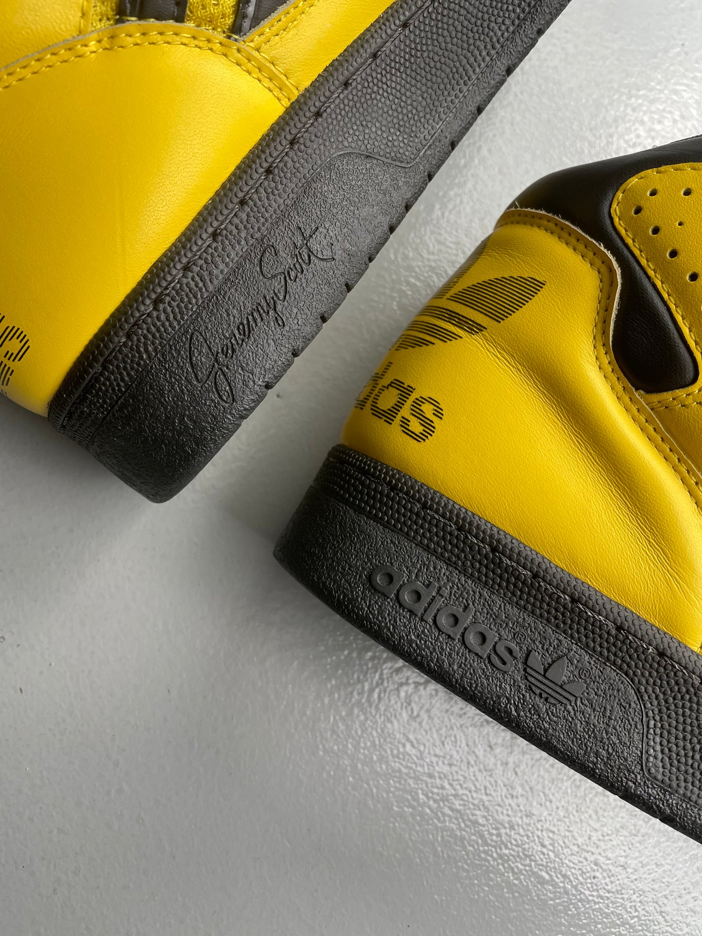 adidas Originals by Jeremy Scott S/S 2012 JS Instinct Hi (black/yellow) - size 43 1/3
