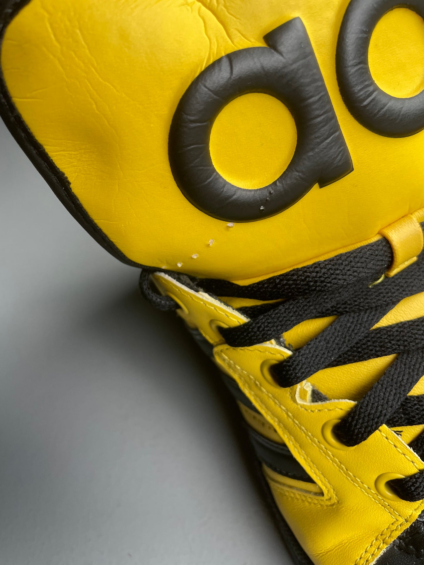 adidas Originals by Jeremy Scott S/S 2012 JS Instinct Hi (black/yellow) - size 43 1/3