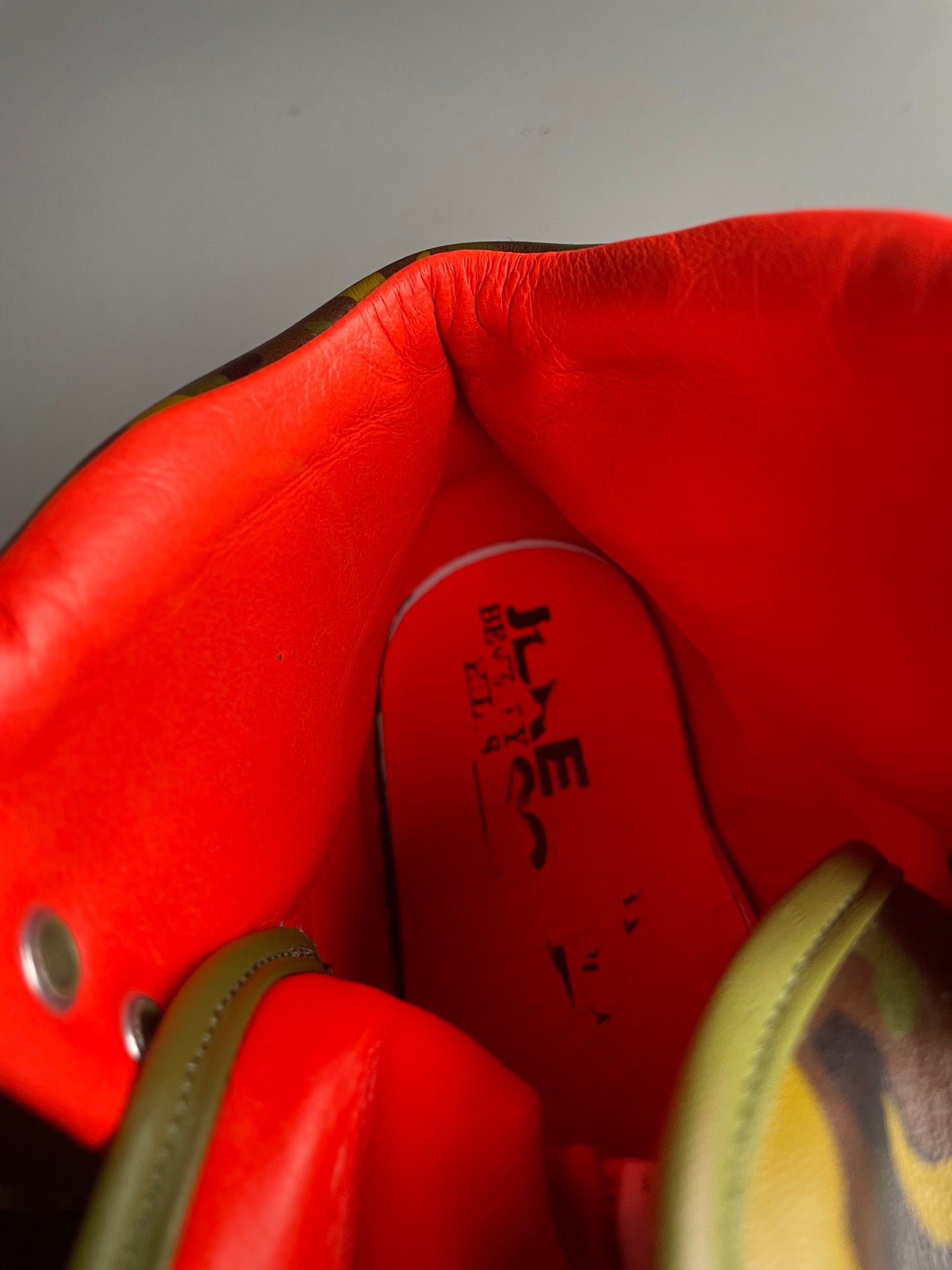 adidas Originals by Jeremy Scott A/W 2011 JS Wings Camo - size 41 1/3