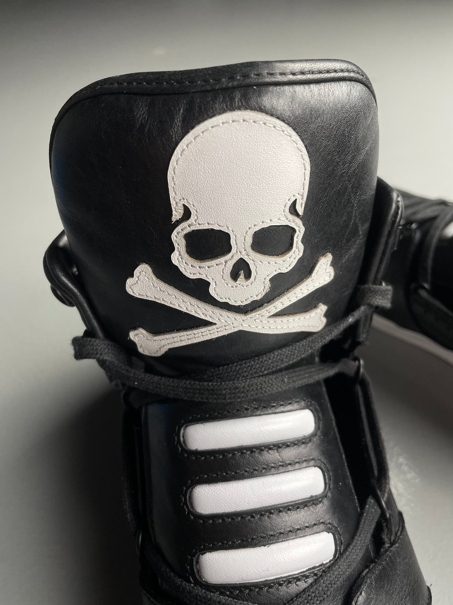 adidas Originals X Mastermind Japan 2010 Hardland Master Mind - size 44 2/3