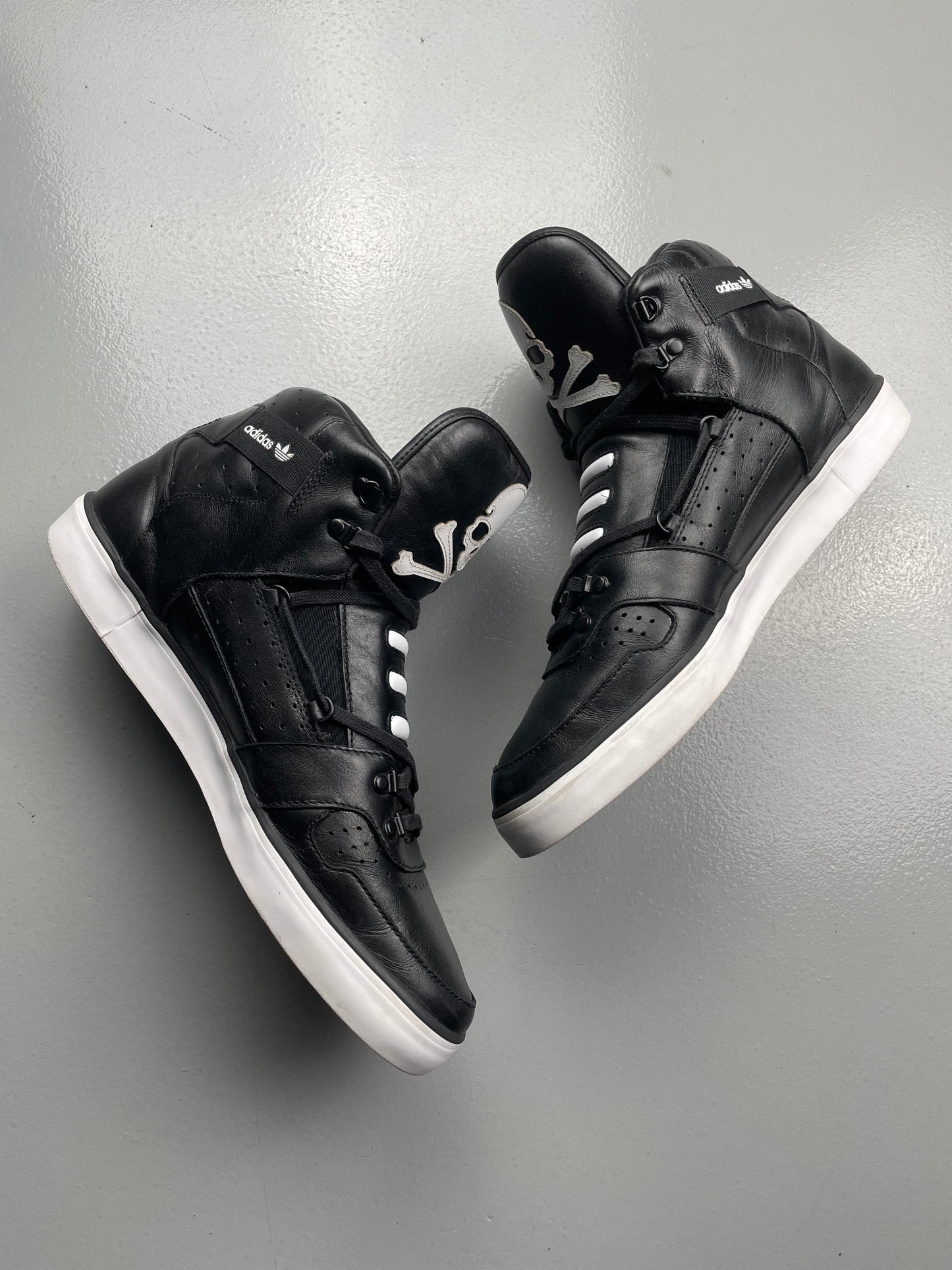 adidas Originals X Mastermind Japan 2010 Hardland Master Mind - size 44 2/3