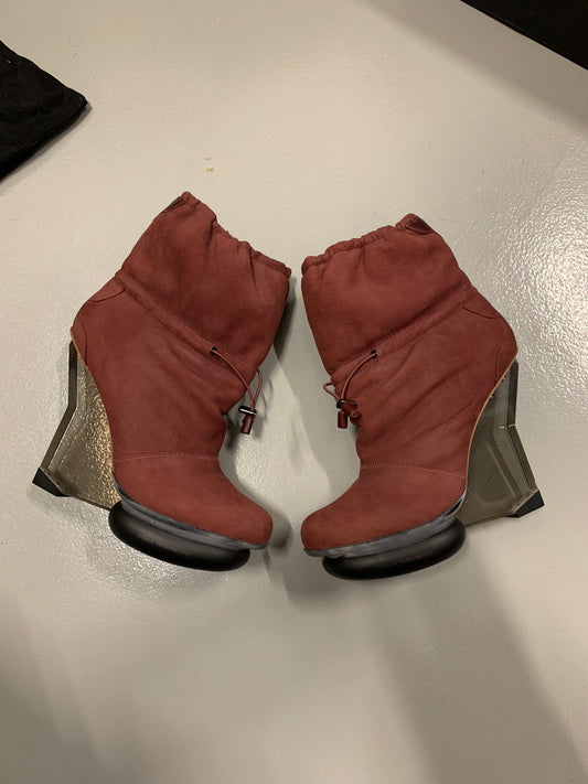 Y-3 - Arkque boots - size UK6