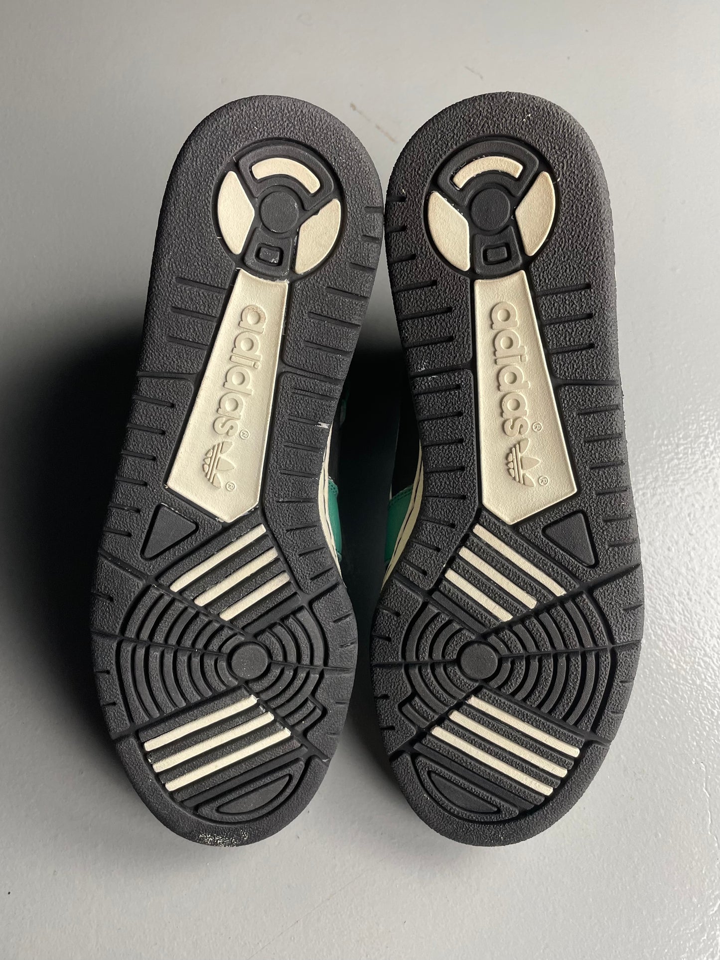 1980s adidas Hard Rock - size 41 1/3