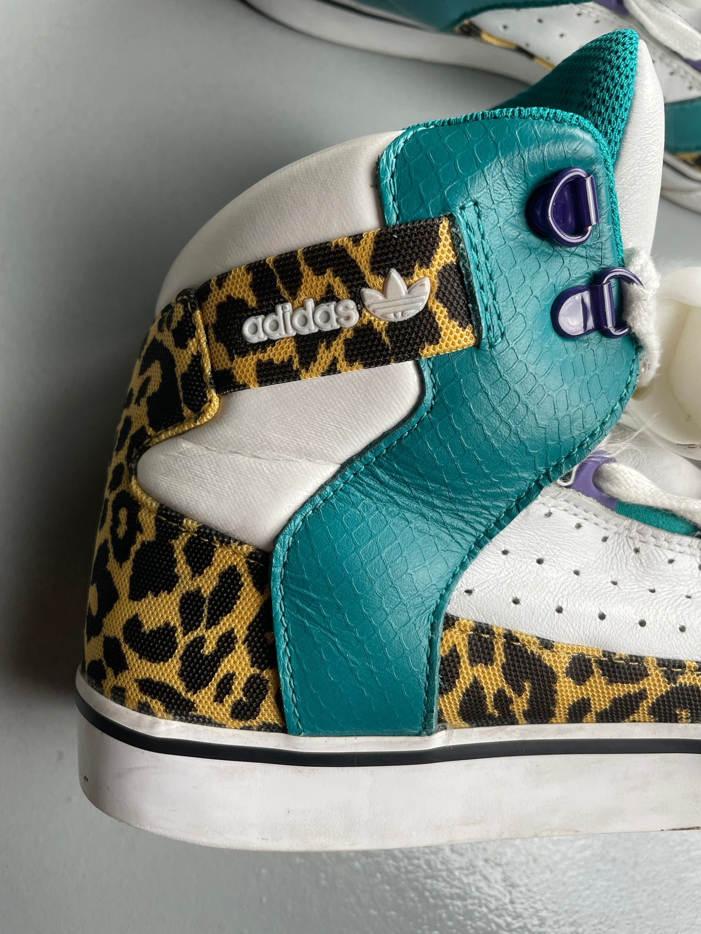 adidas Originals by Jeremy Scott A/W 2011 JS Bones - size 41 1/3