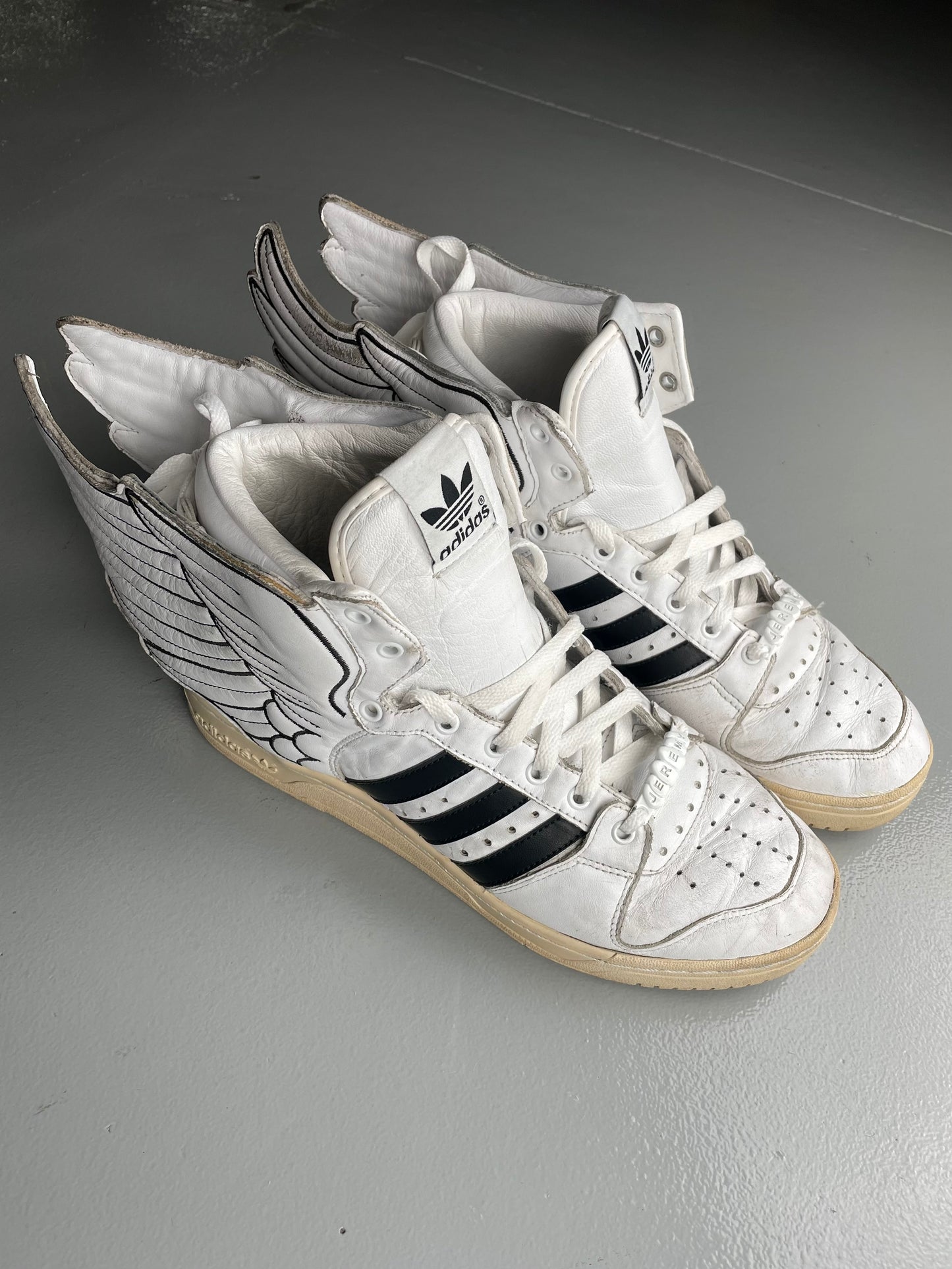 adidas Originals by Jeremy Scott A/W 2010 JS Wings 2.0 OG - size 43 1/3