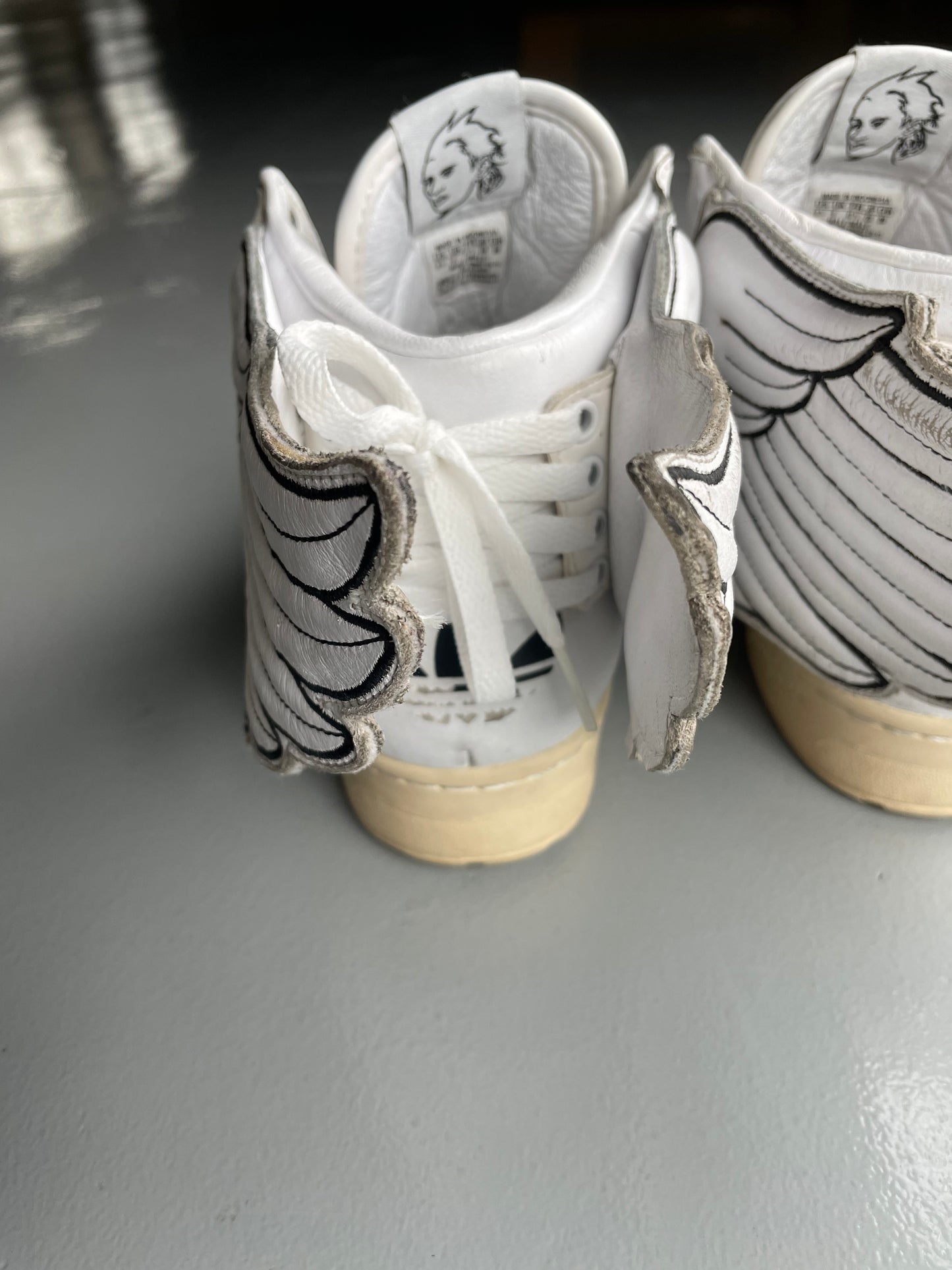 adidas Originals by Jeremy Scott A/W 2010 JS Wings 2.0 OG - size 43 1/3