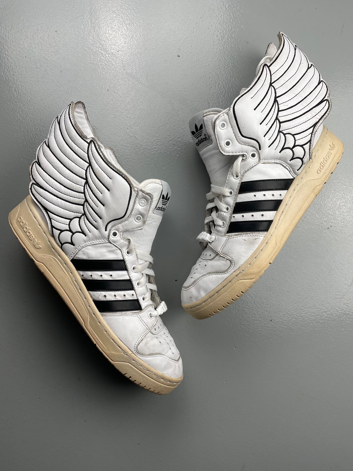 adidas Originals by Jeremy Scott A/W 2010 JS Wings 2.0 OG - size 43 1/3