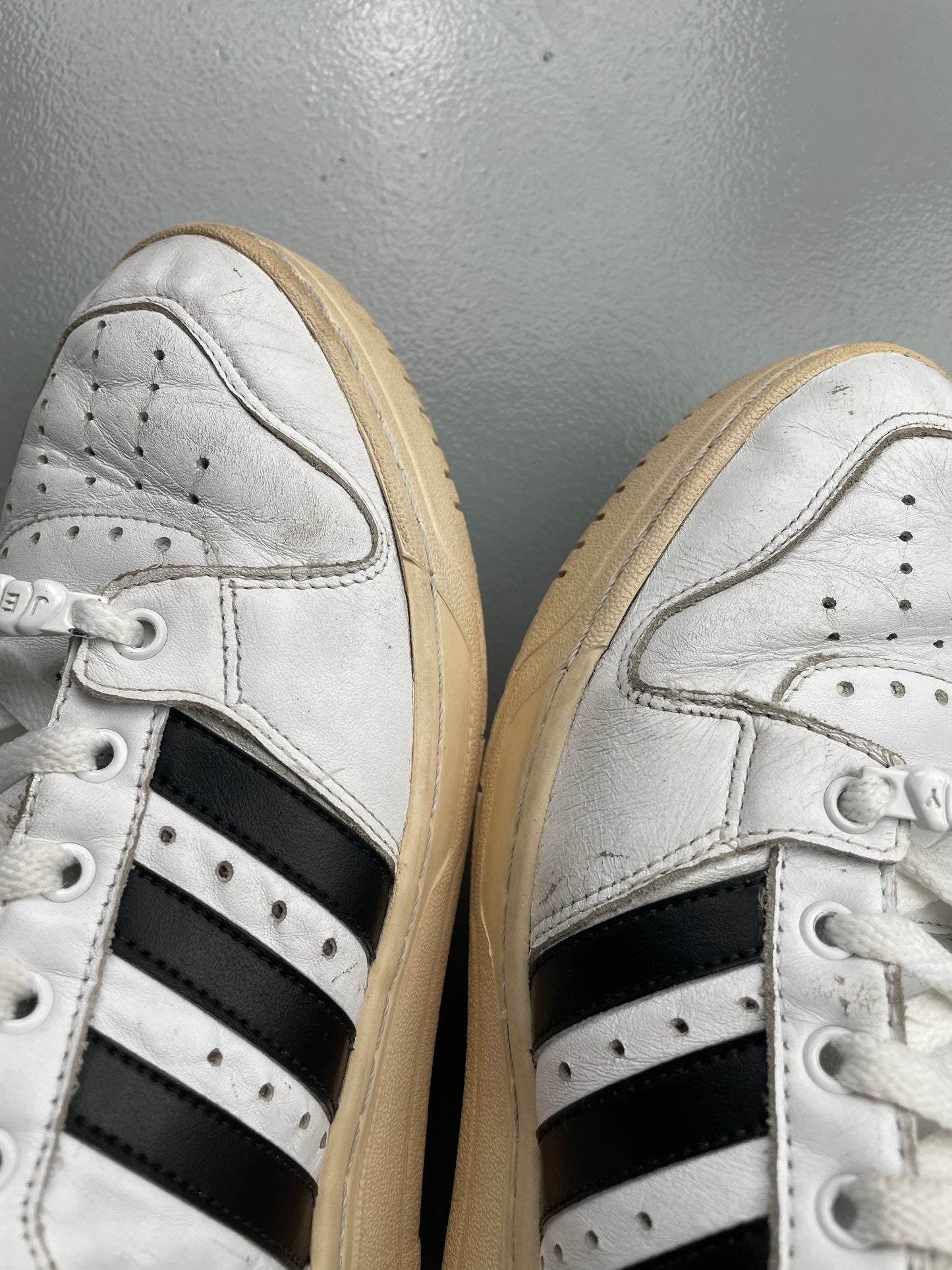 adidas Originals by Jeremy Scott A/W 2010 JS Wings 2.0 OG - size 43 1/3