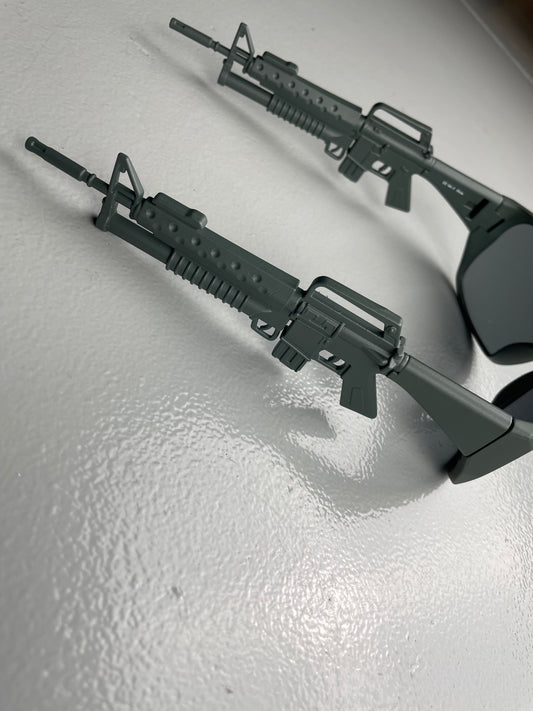 Linda Farrow X Jeremy Scott S/S 2013 army sunglasses (military green)