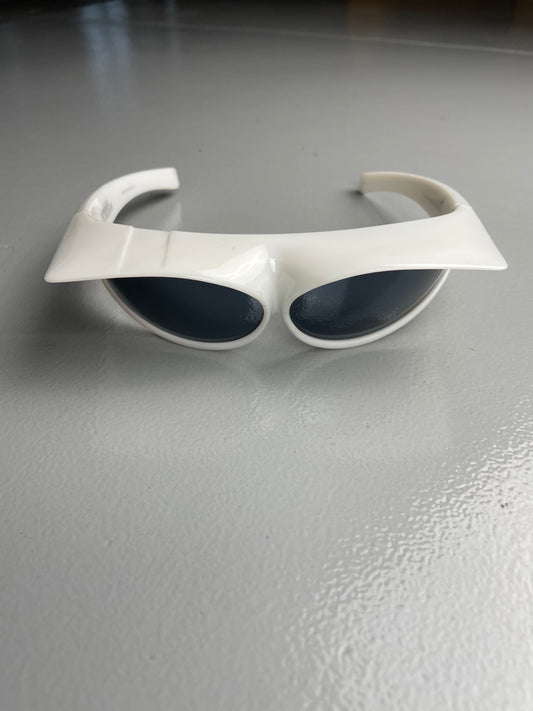 Linda Farrow X Jeremy Scott Sunviser (Ivory/Dark Grey)