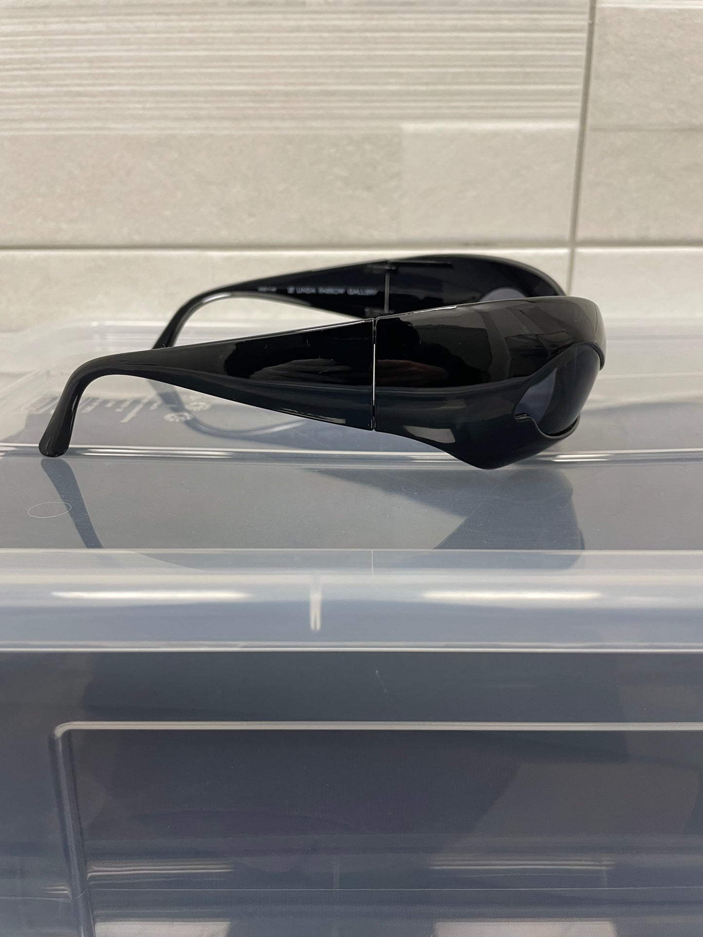 Linda Farrow X Jeremy Scott Nuwave (Black/Solid Grey)