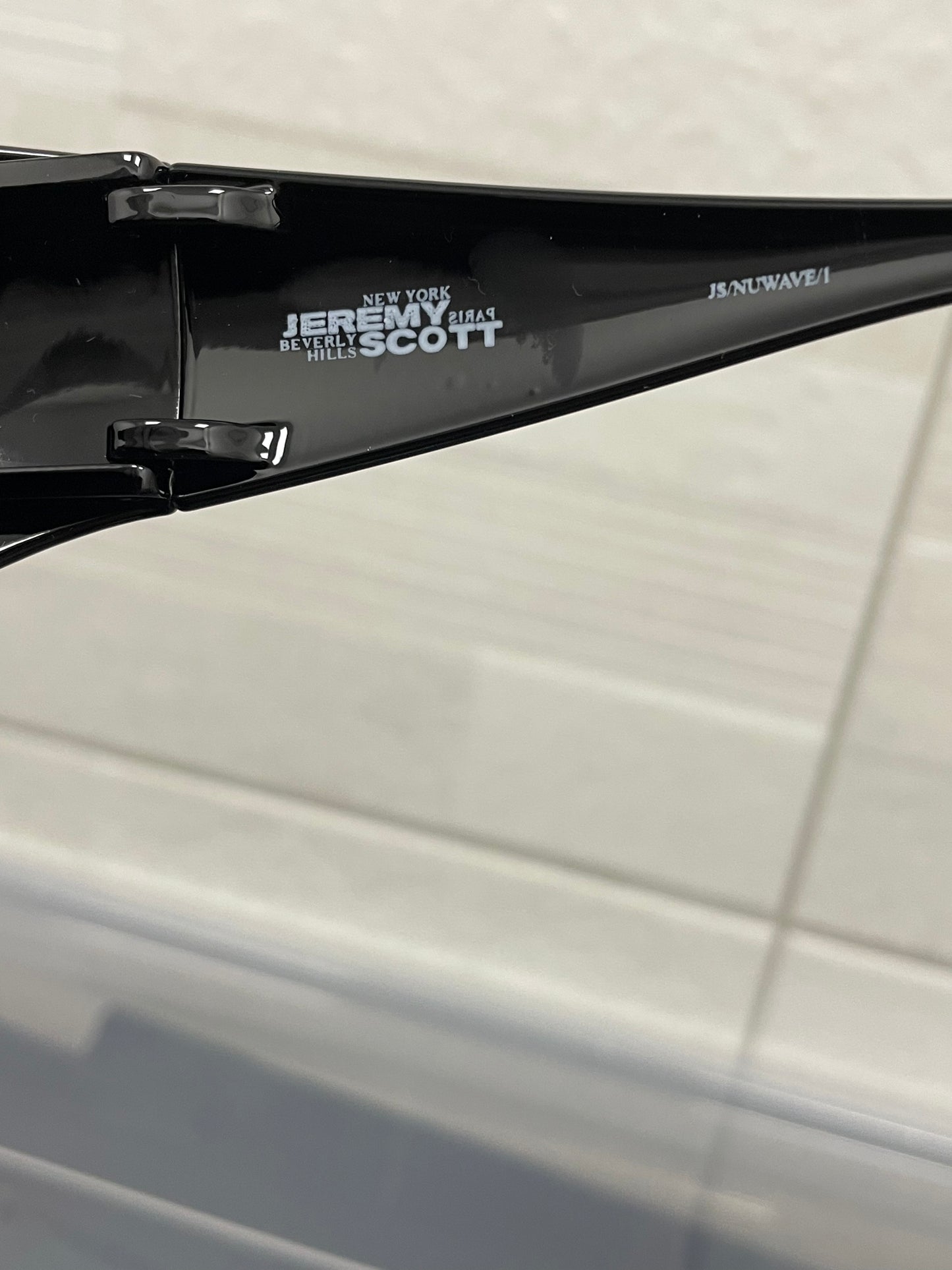 Linda Farrow X Jeremy Scott Nuwave (Black/Solid Grey)