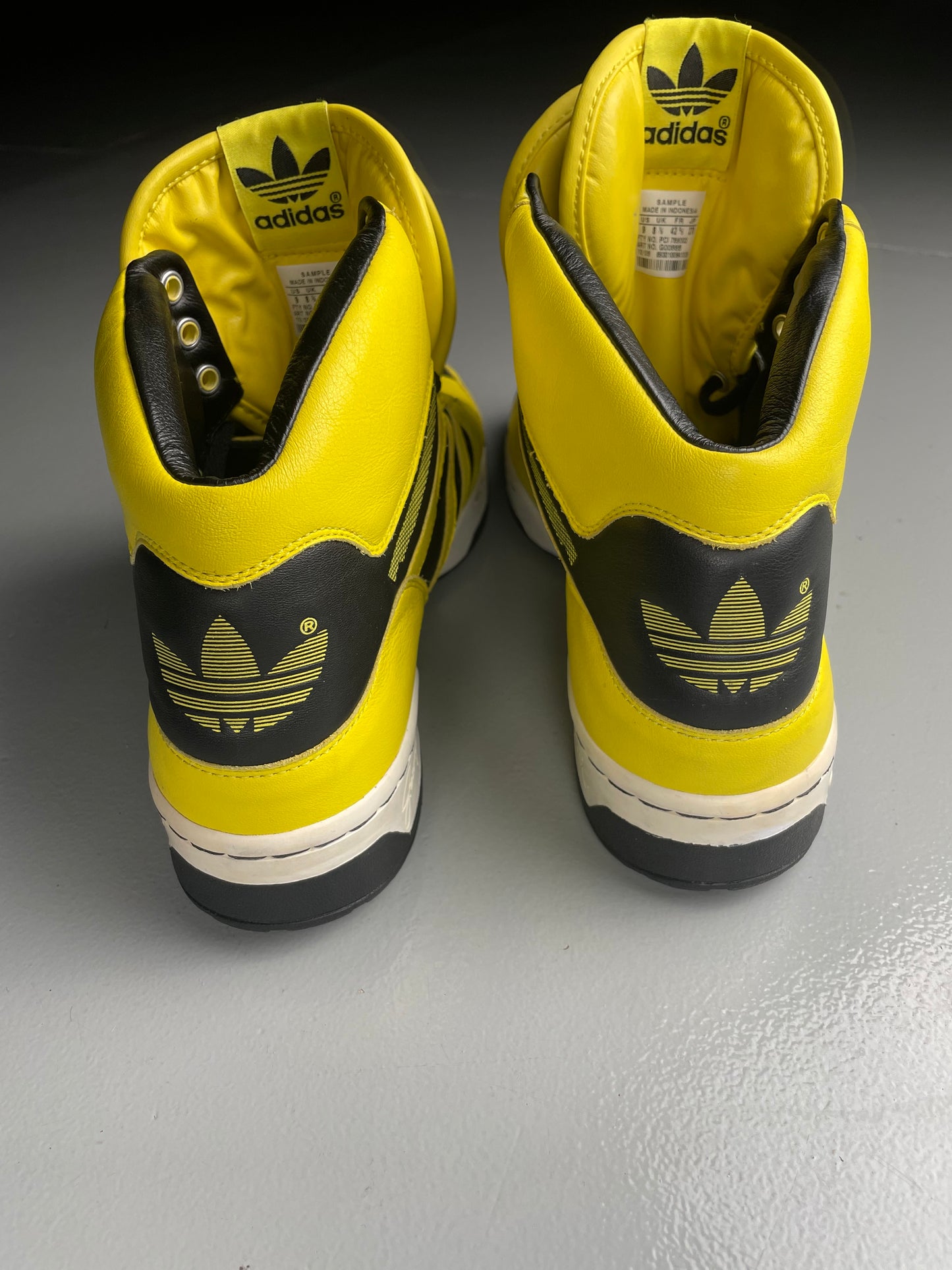 (sample) adidas Originals by Jeremy Scott A/W 2009 JS 3 Tongue - size 42 2/3