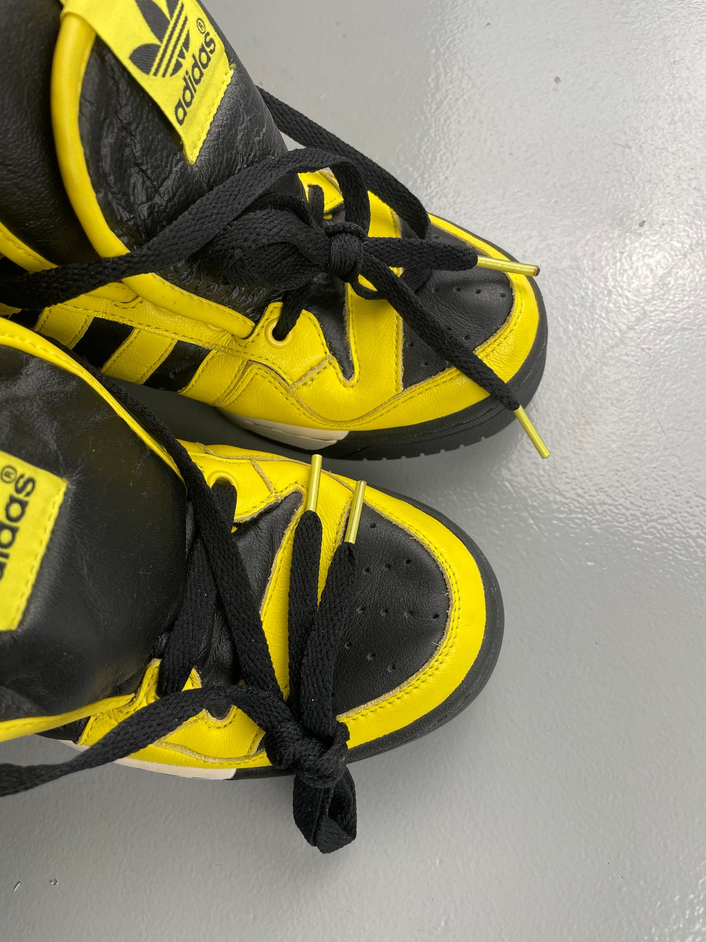 (sample) adidas Originals by Jeremy Scott A/W 2009 JS 3 Tongue - size 42 2/3