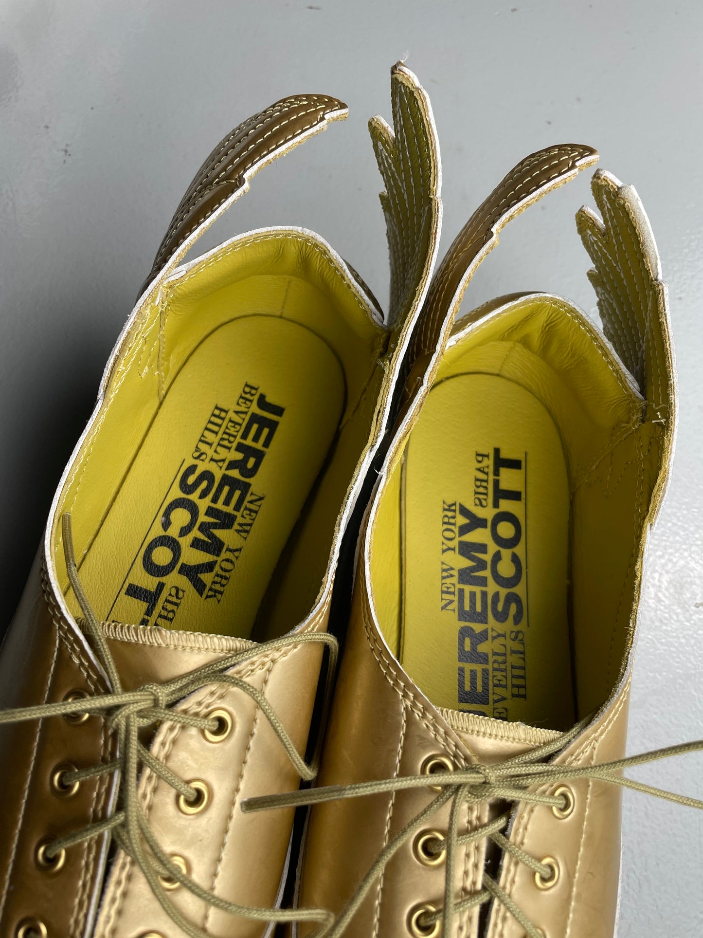 adidas Originals by Jeremy Scott S/S 2014 JS Wings Easy Five Gold - size 38 2/3