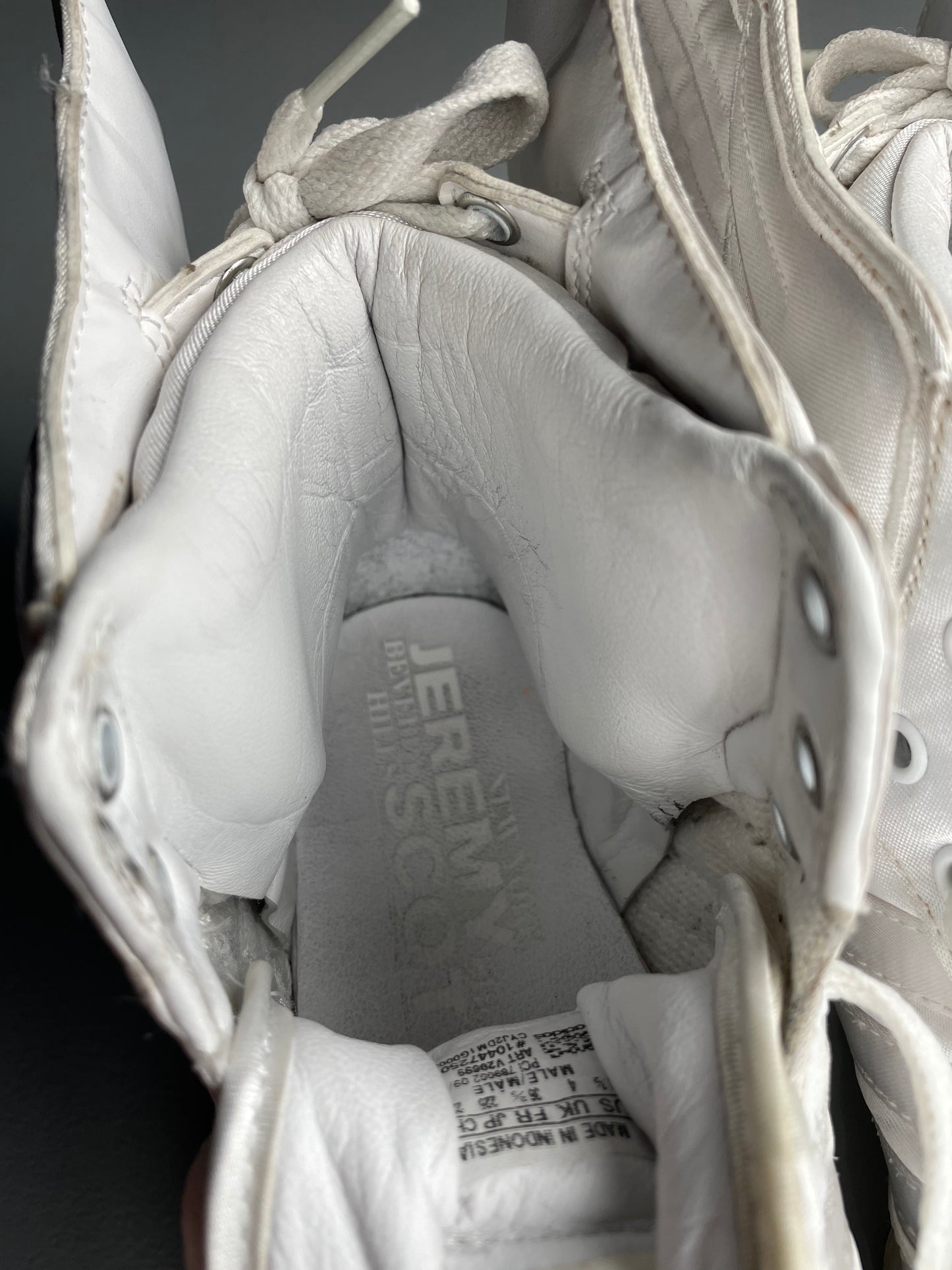 adidas Originals by Jeremy Scott X 2NE1 S/S 2012 JS Wings 2.0 "Satin" - size 36 2/3