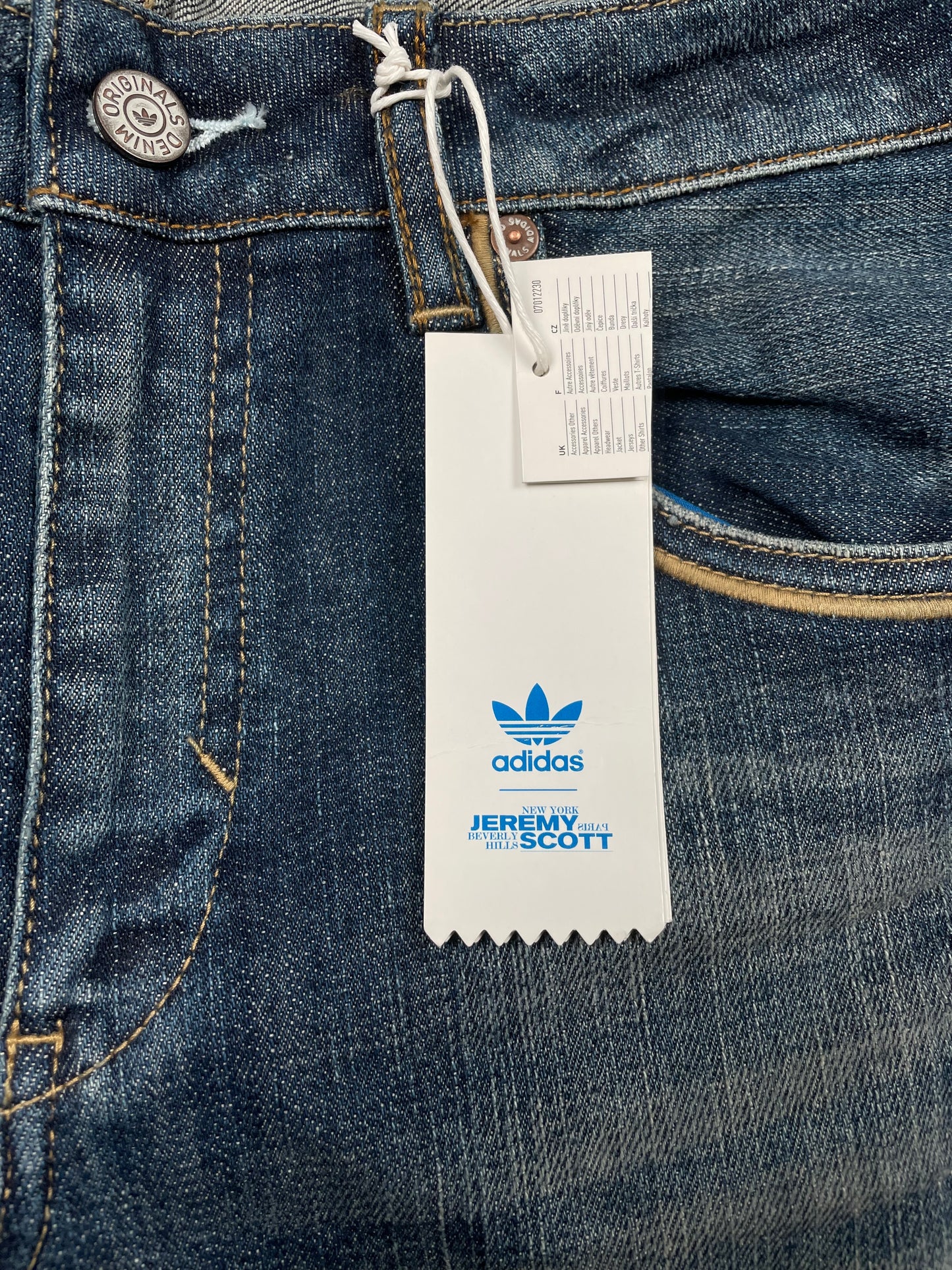 adidas Originals by Jeremy Scott A/W 2011 Wings Cupie JS skinny jeans - size 29