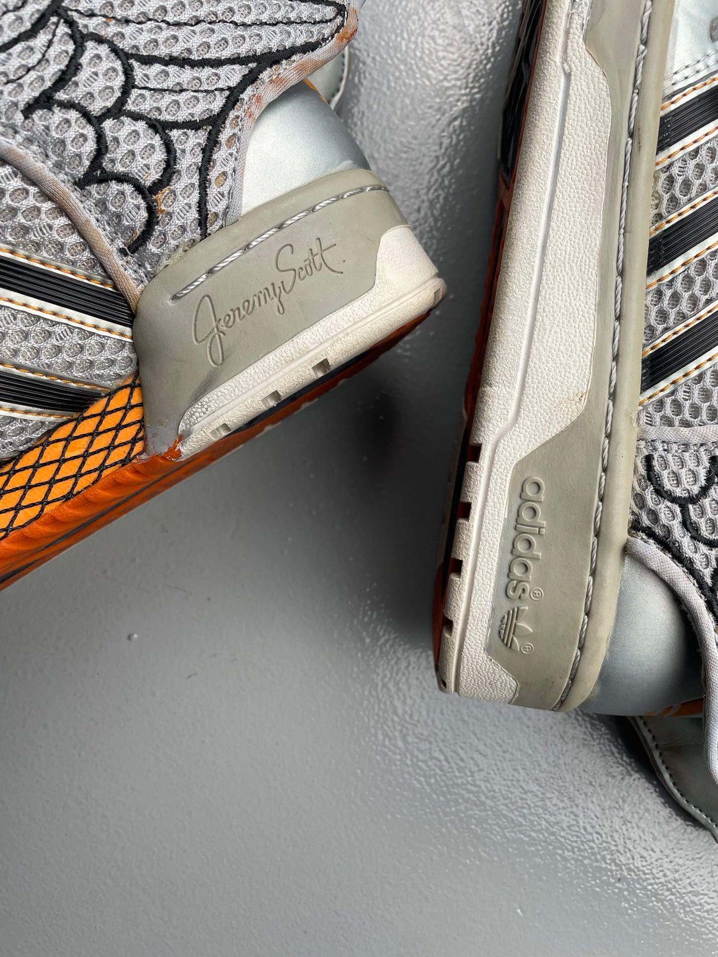 adidas Originals by Jeremy Scott A/W 2012 JS Wings 2.0 (Metallic Silver) - size 39 1/3