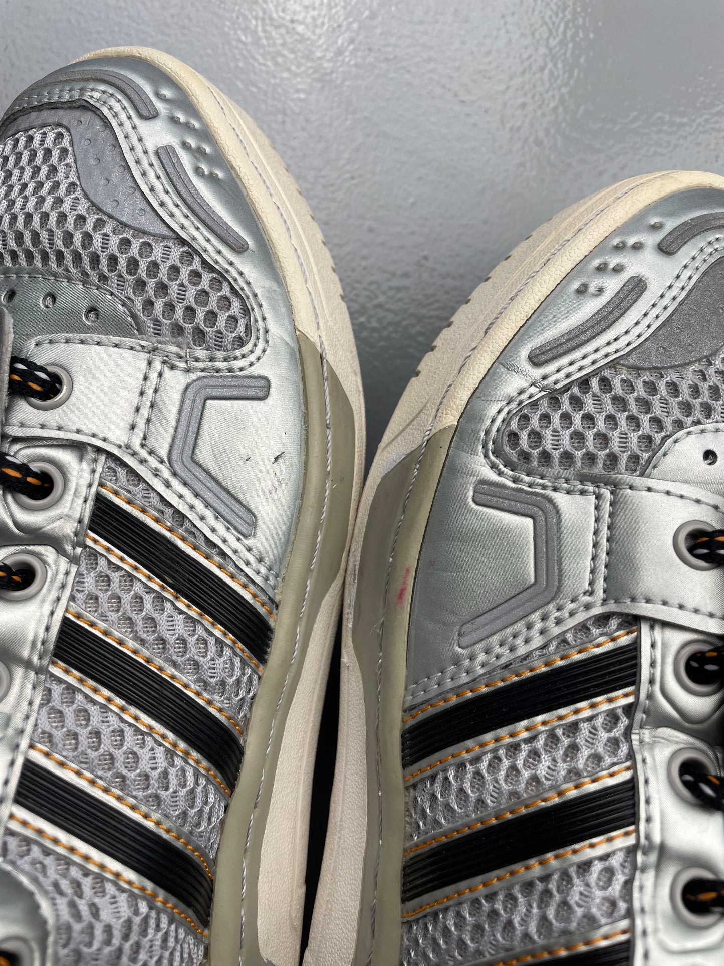 adidas Originals by Jeremy Scott A/W 2012 JS Wings 2.0 (Metallic Silver) - size 39 1/3