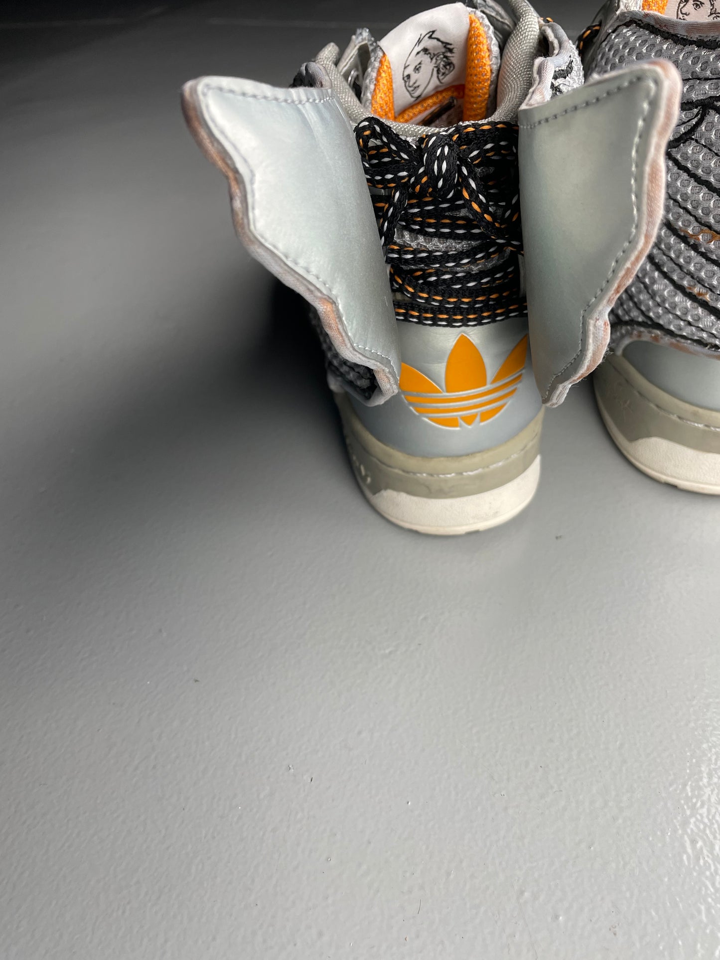 adidas Originals by Jeremy Scott A/W 2012 JS Wings 2.0 (Metallic Silver) - size 39 1/3