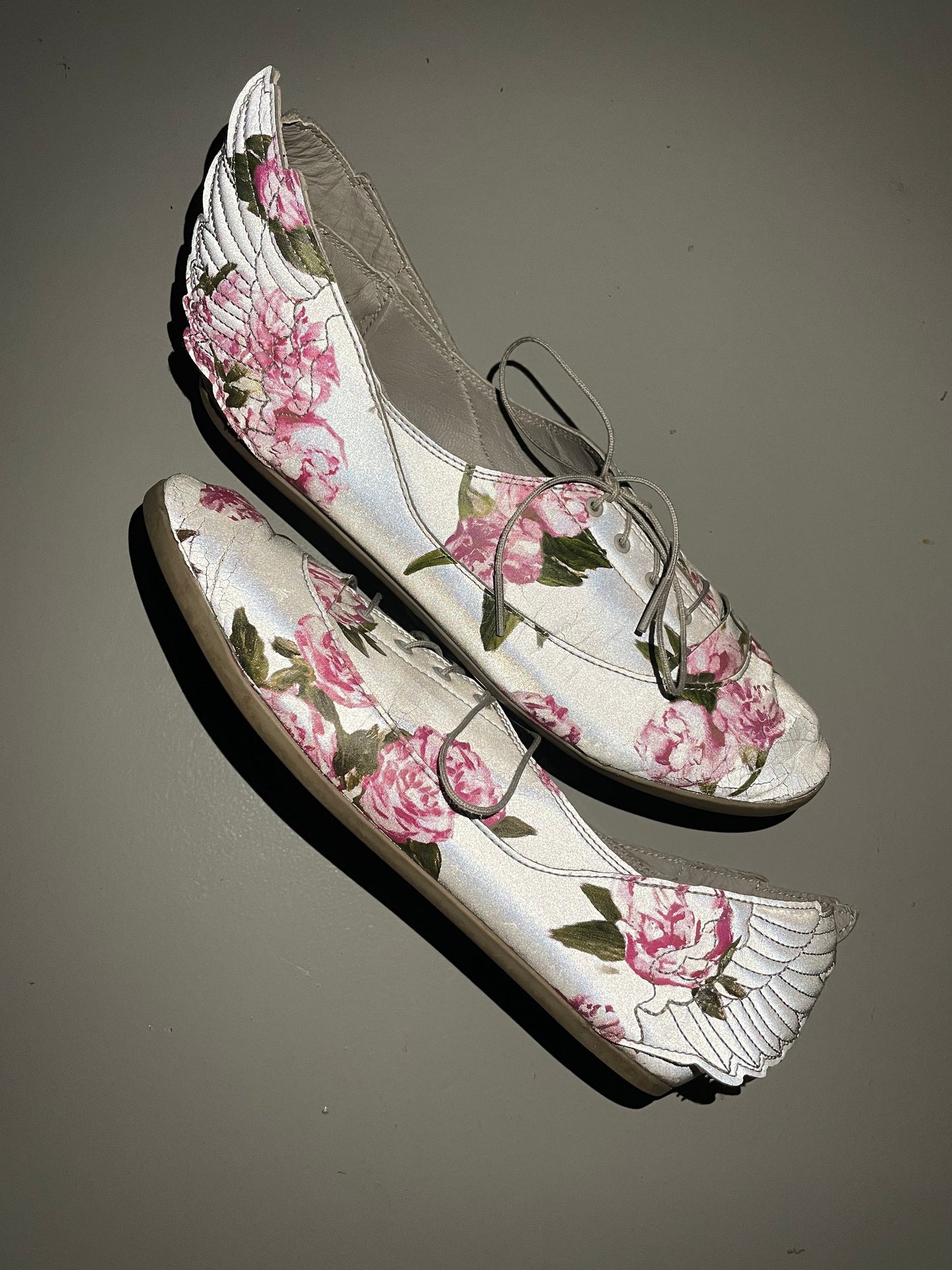 adidas Originals by Jeremy Scott S/S 2015 JS Wings Easy Five Floral - size 41 1/3