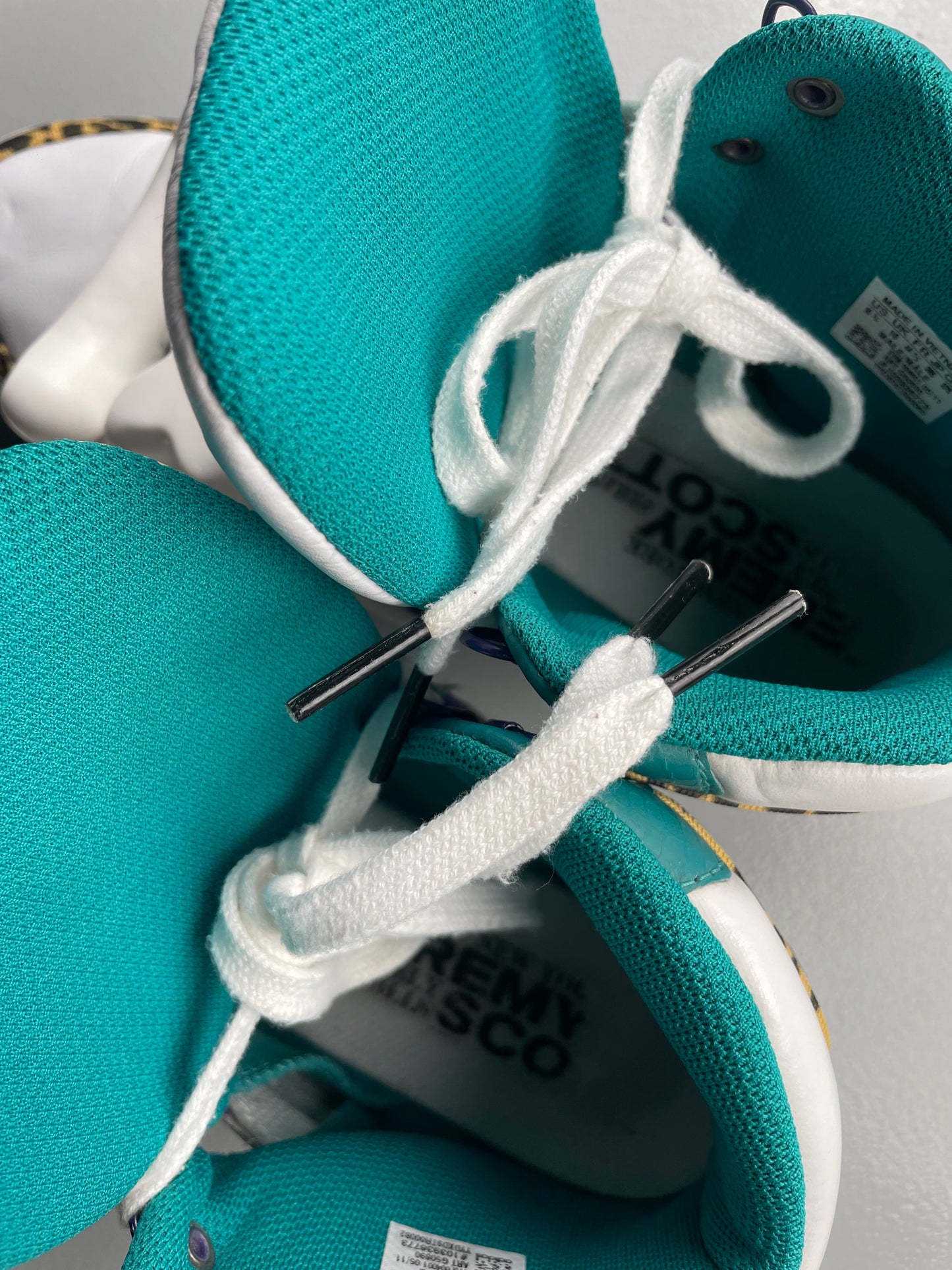 adidas Originals by Jeremy Scott A/W 2011 JS Bones - size 44 2/3