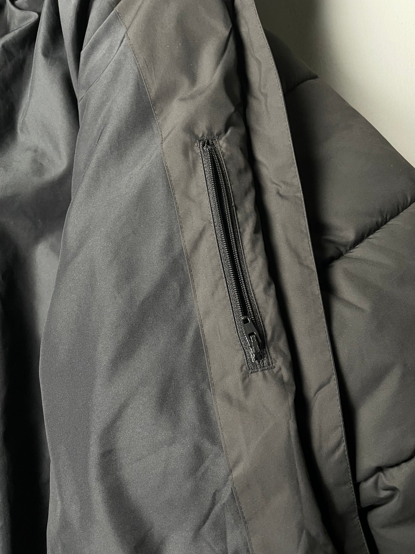 (sample) adidas X Gosha Rubchinskiy A/W 2018 Padded Coat - size M