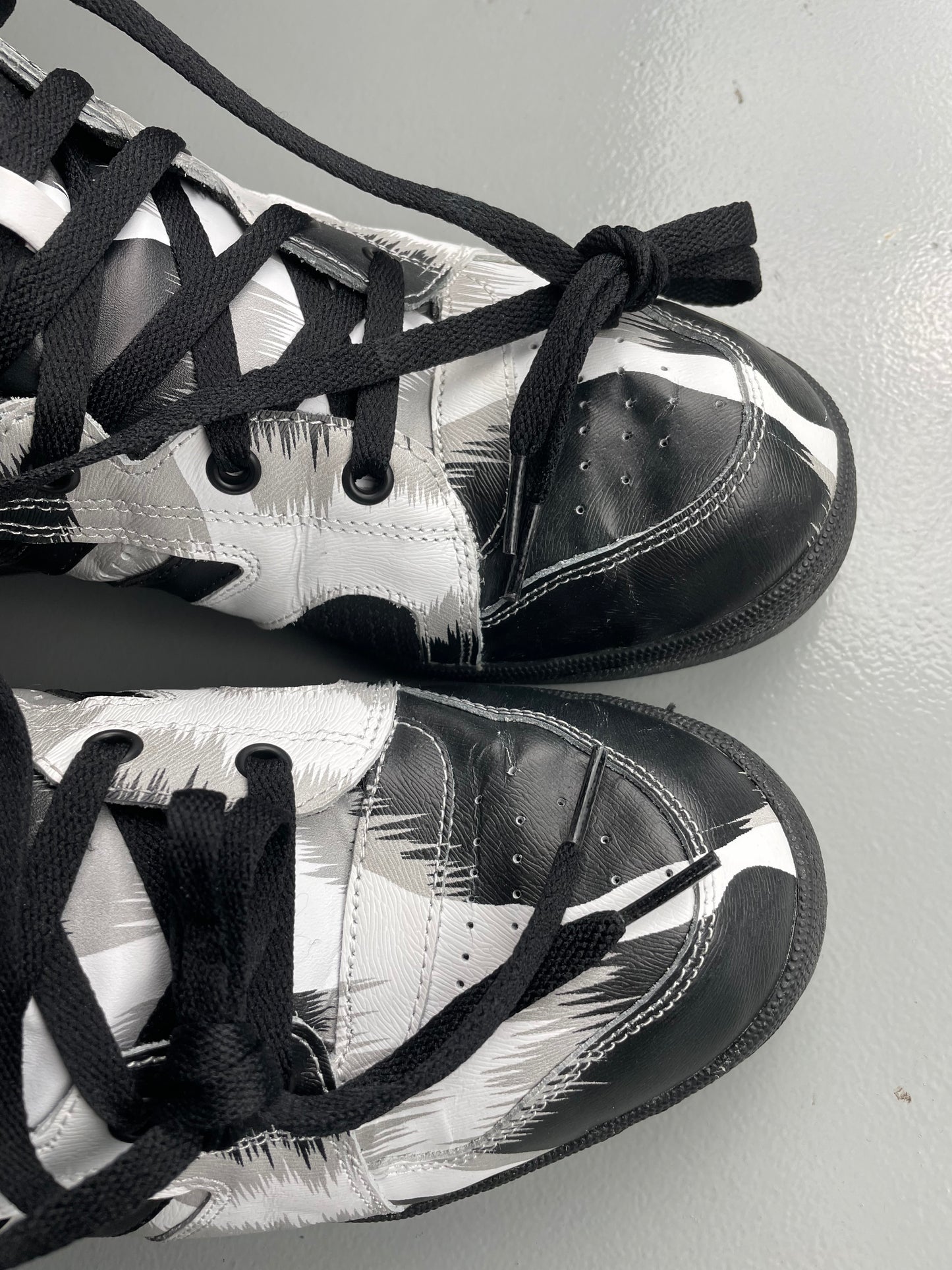 adidas Originals by Jeremy Scott A/W 2015 Instinct Hi G Leo - size 47 1/3