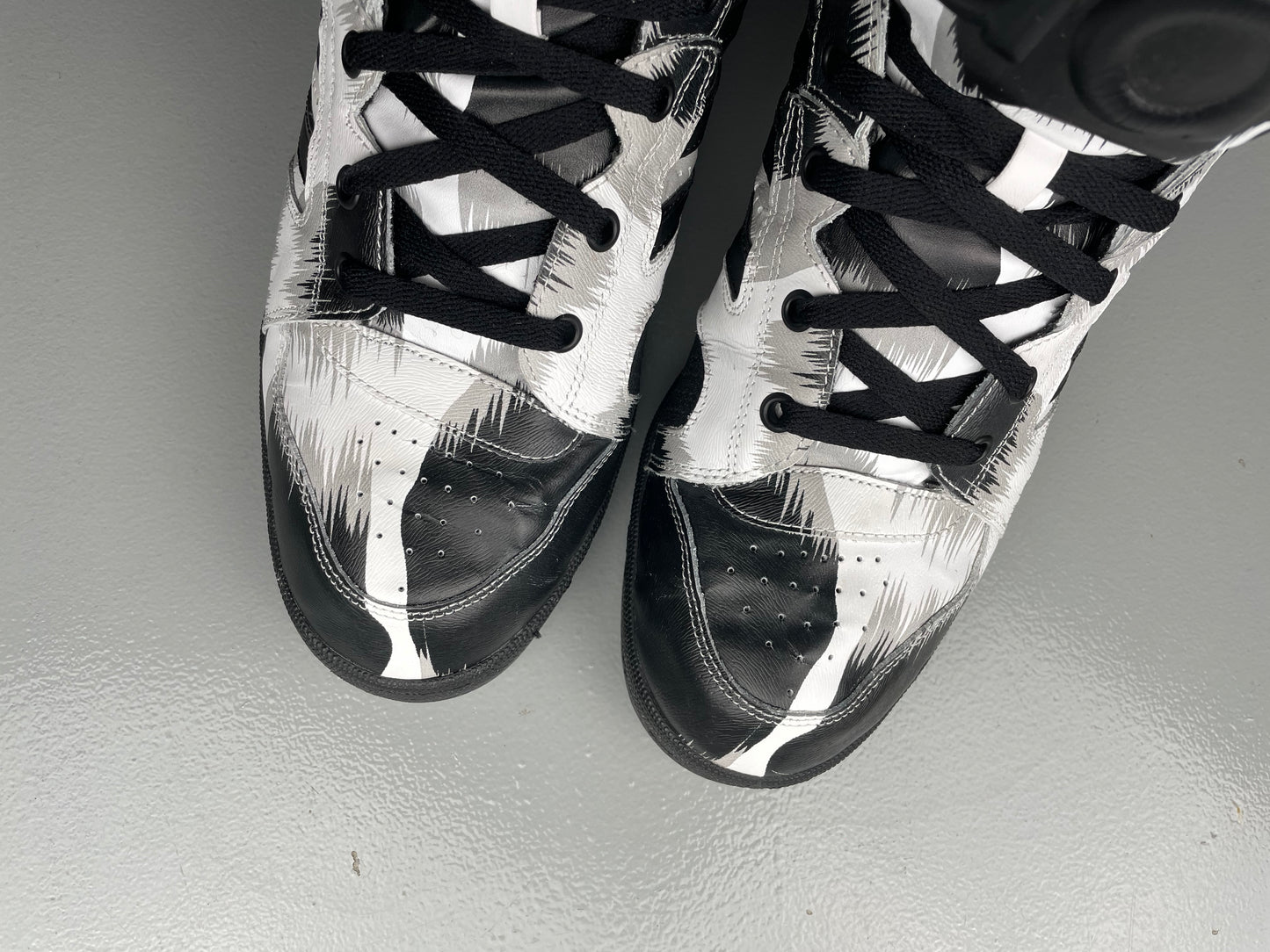 adidas Originals by Jeremy Scott A/W 2015 Instinct Hi G Leo - size 47 1/3